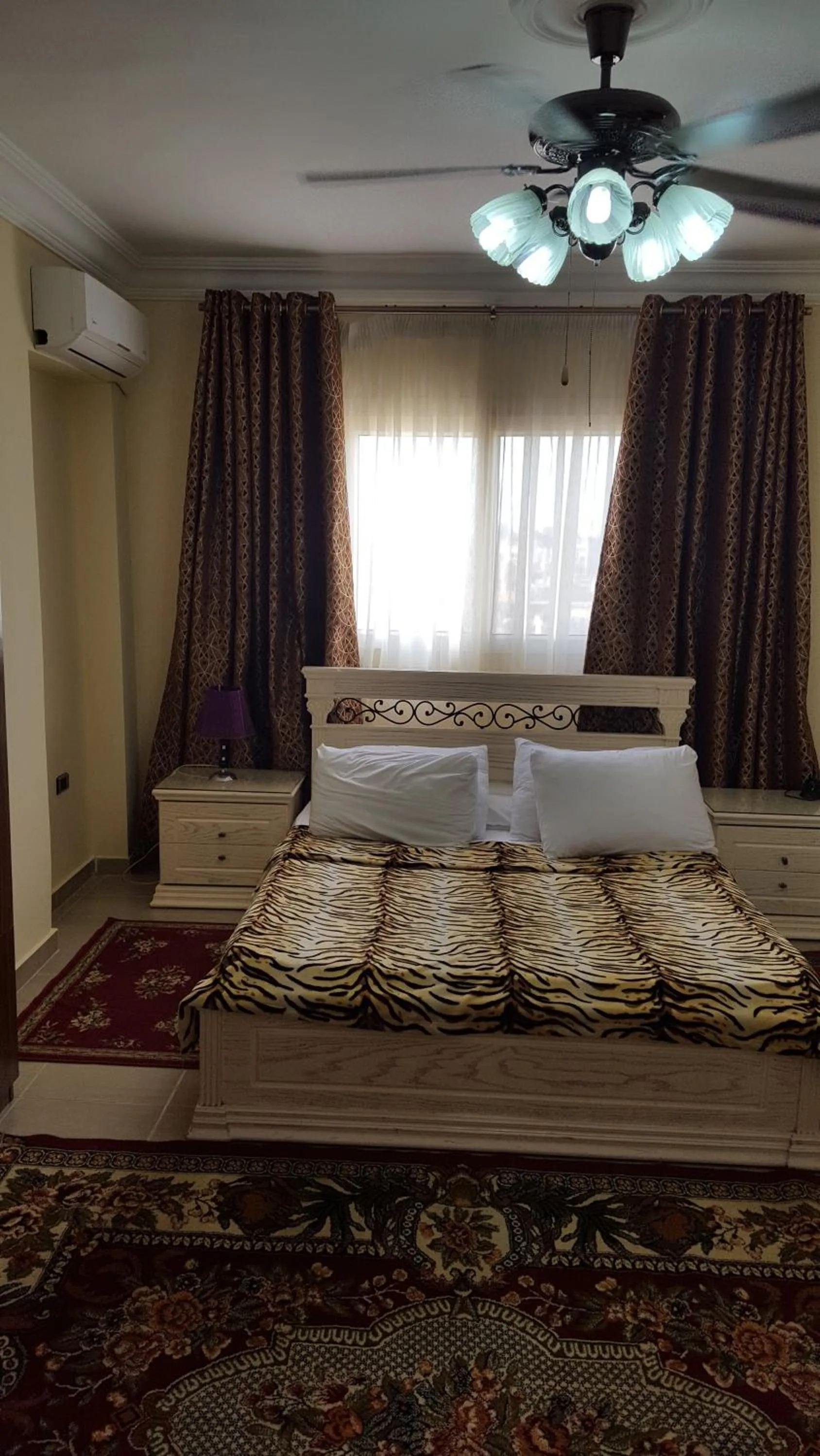 Bed in Alexander The Great Hotel