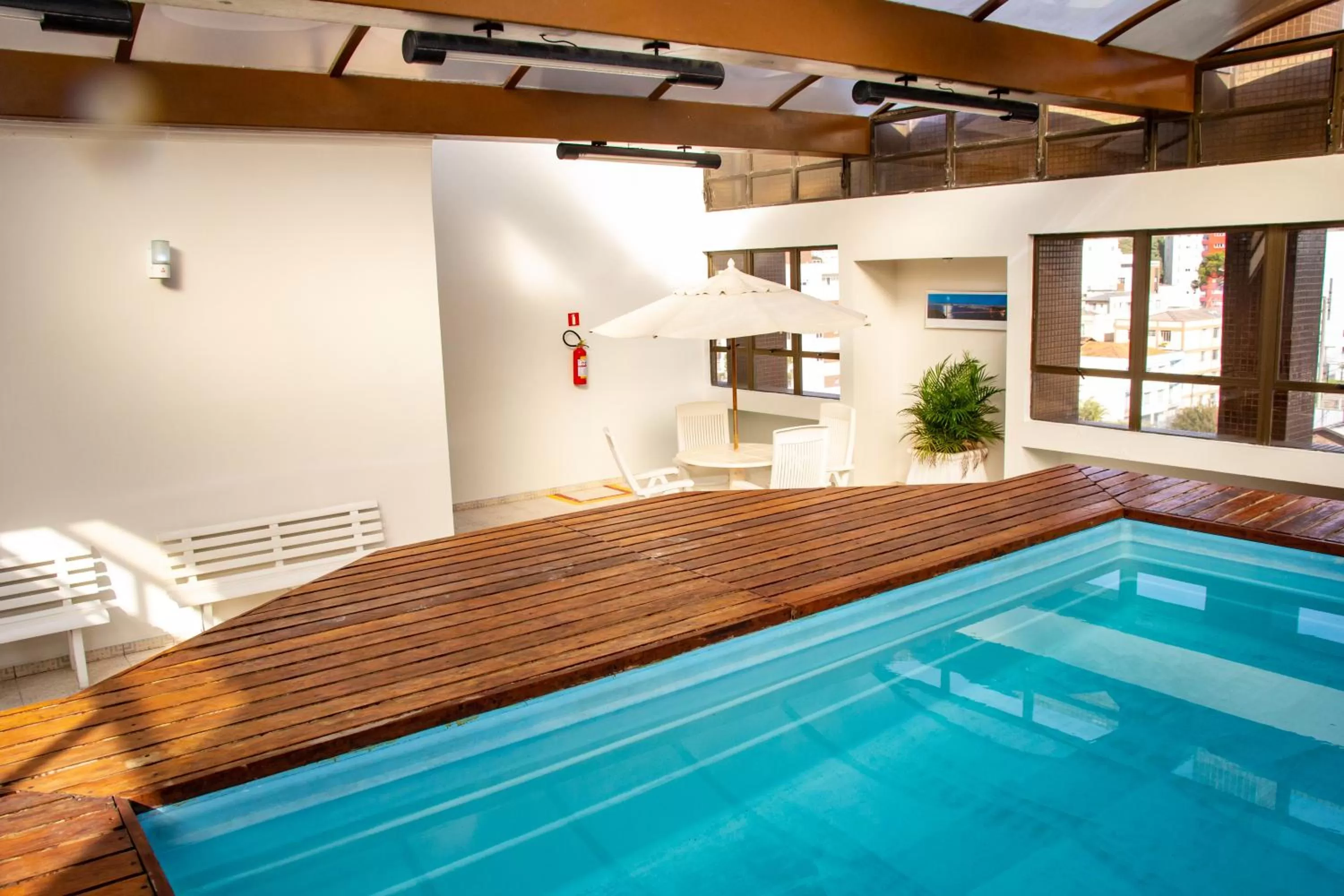 Swimming pool in Bristol Upper Curitiba Alto da XV