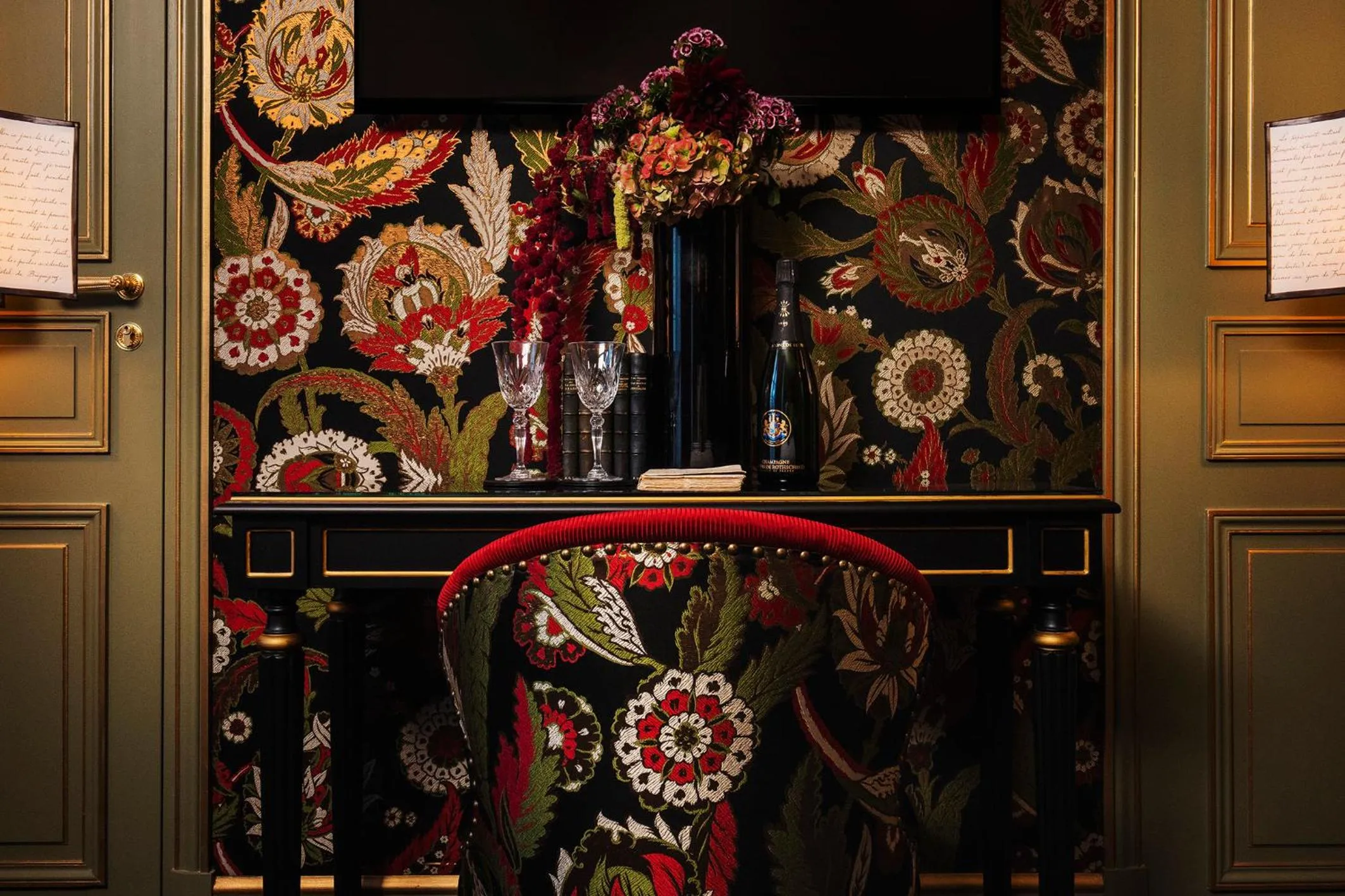 Seating area in Maison Proust, Hotel & Spa La Mer