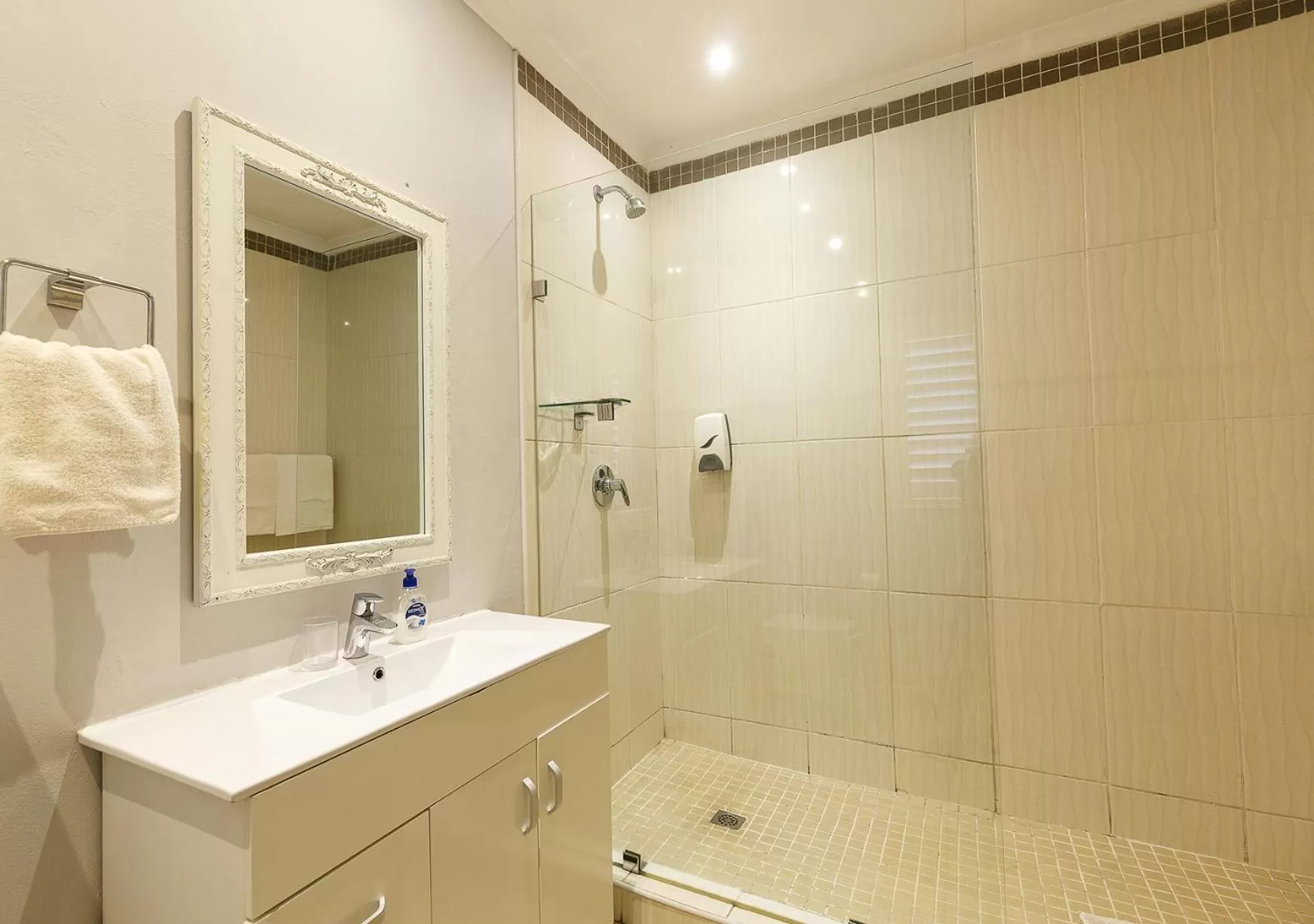 My Den Bed and Breakfast Pty Ltd