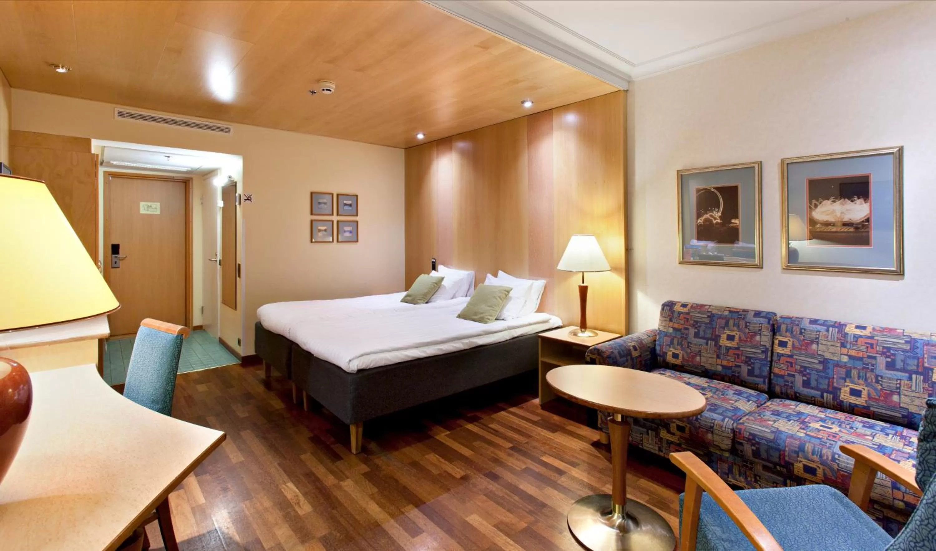 Photo of the whole room, Bed in Holiday Club Tampereen Kehräämö