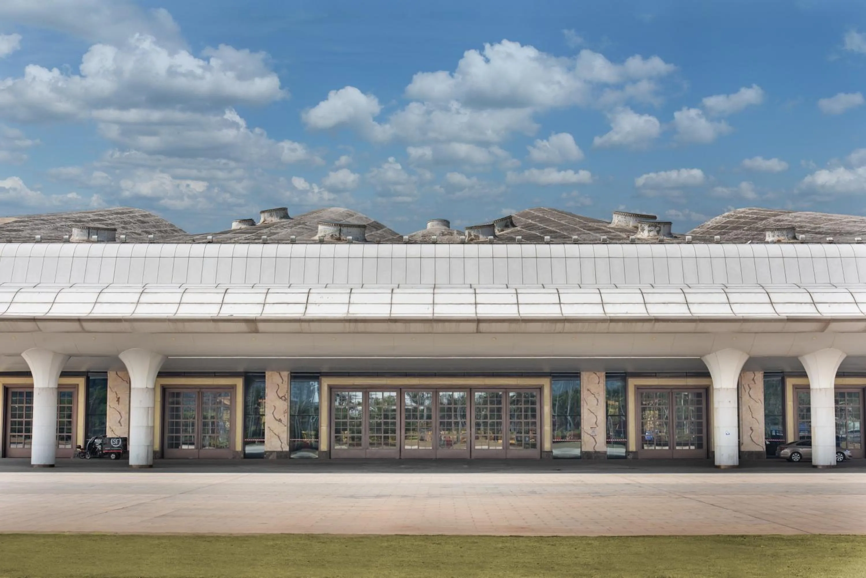 Area and facilities in Holiday Inn Express Haikou West Coast by IHG