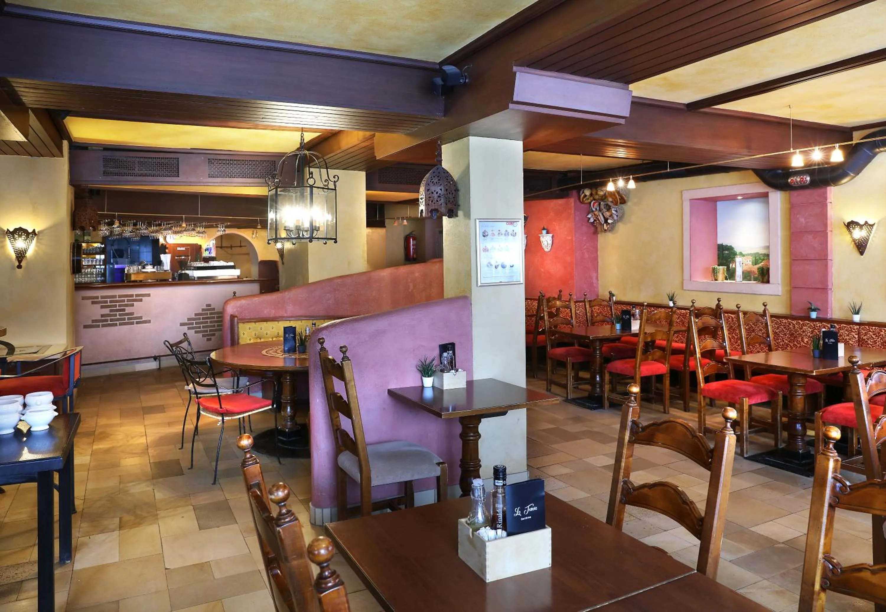 Restaurant/places to eat in JUFA Alpenhotel Saalbach