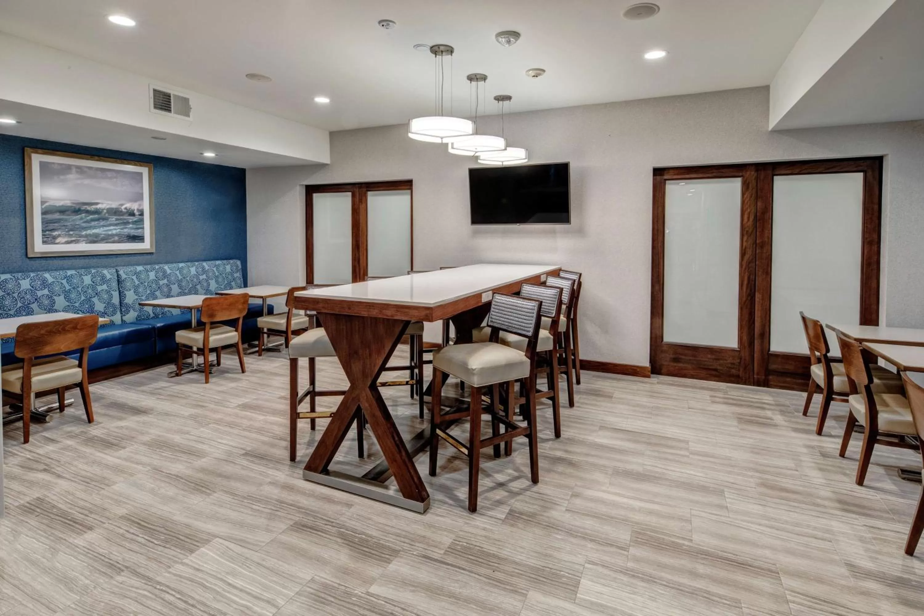 Breakfast in Hampton by Hilton Encinitas-Cardiff Encinitas, CA