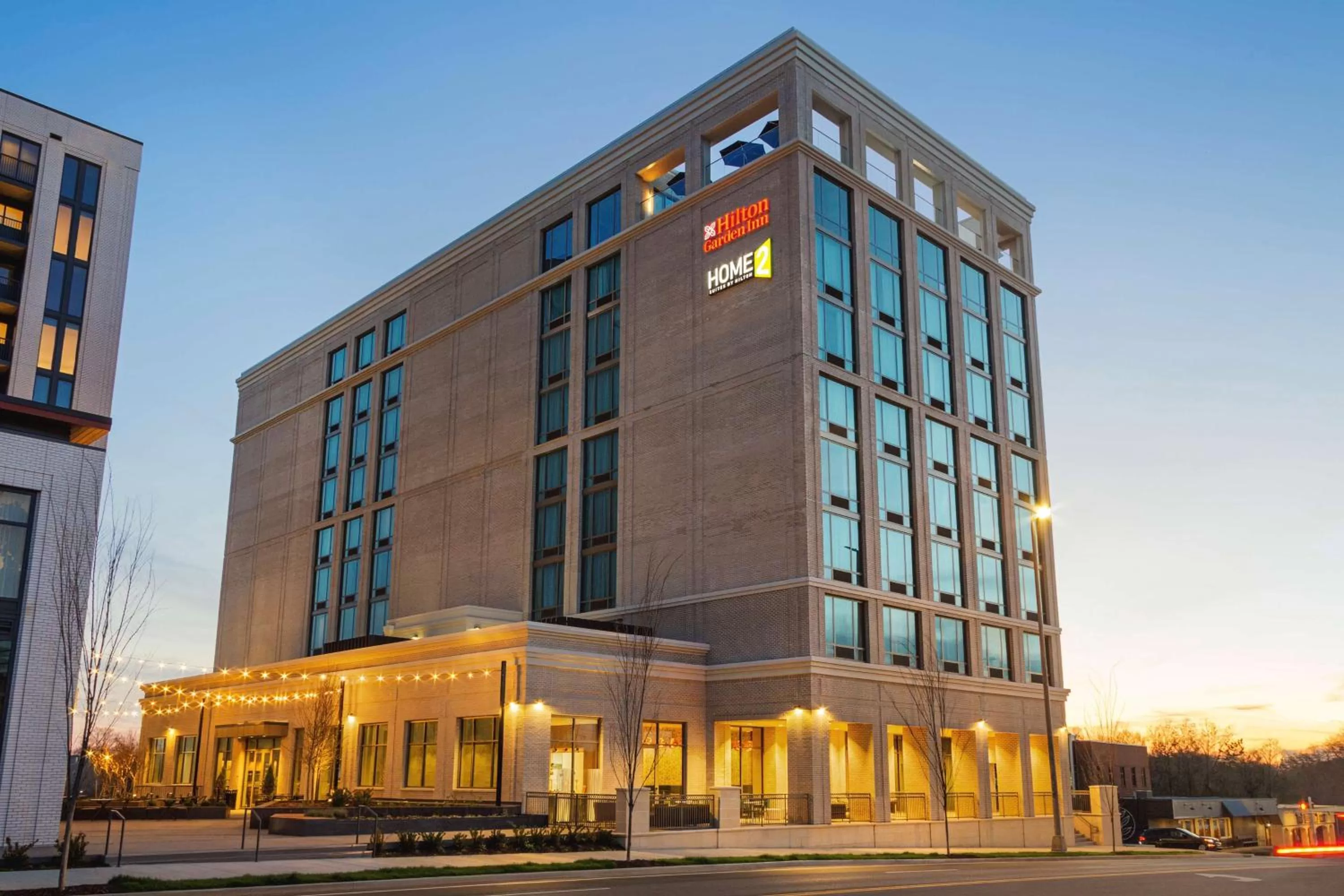 Property building in Hilton Garden Inn Nashville West End Avenue