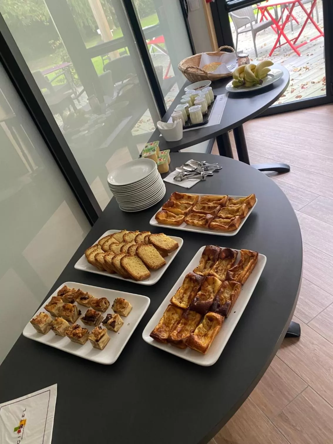 Meeting/conference room in Le Clos Du Pontic Logis et Cit'Hotel