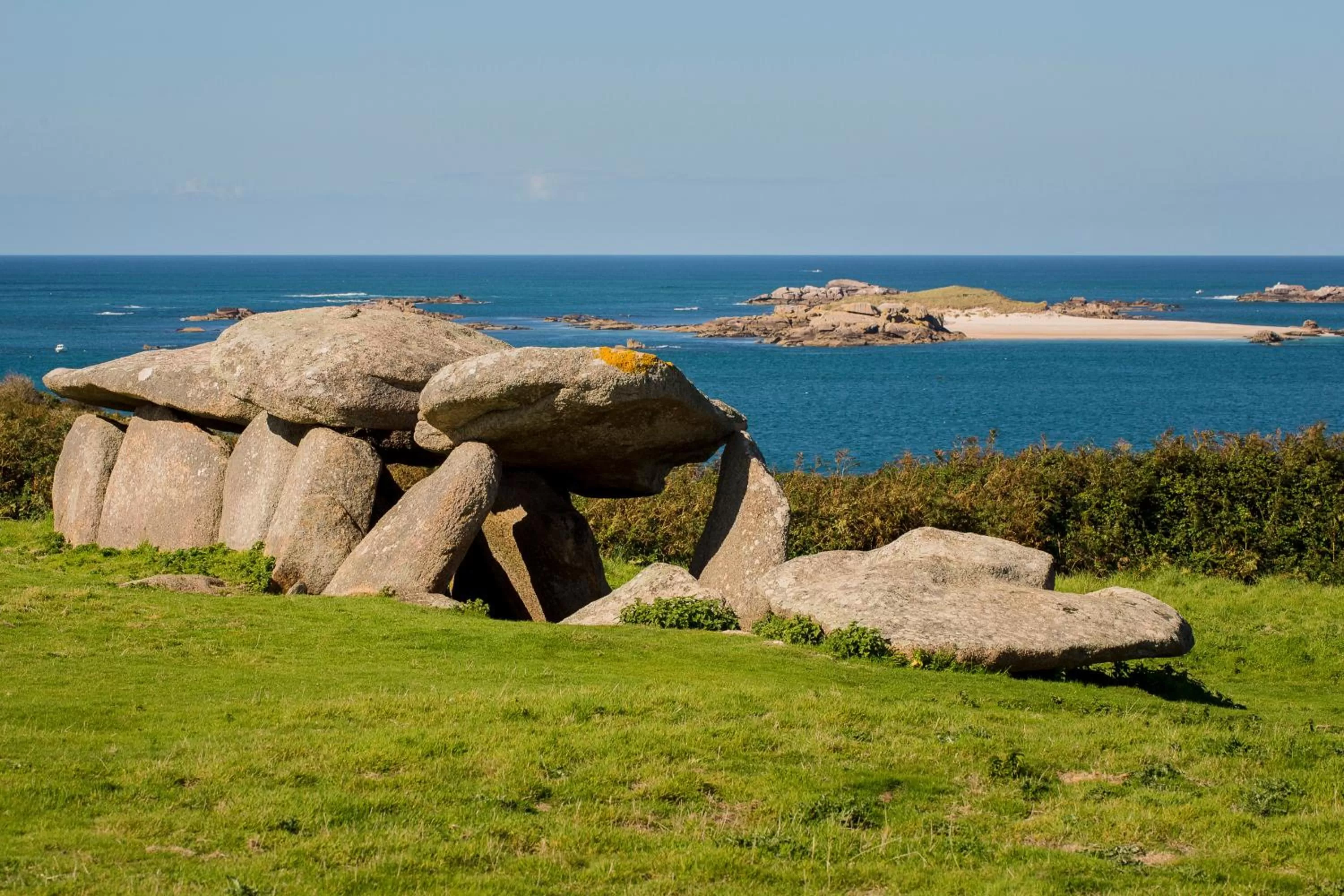 Nearby landmark in Kyriad Lannion-Perros-Guirec