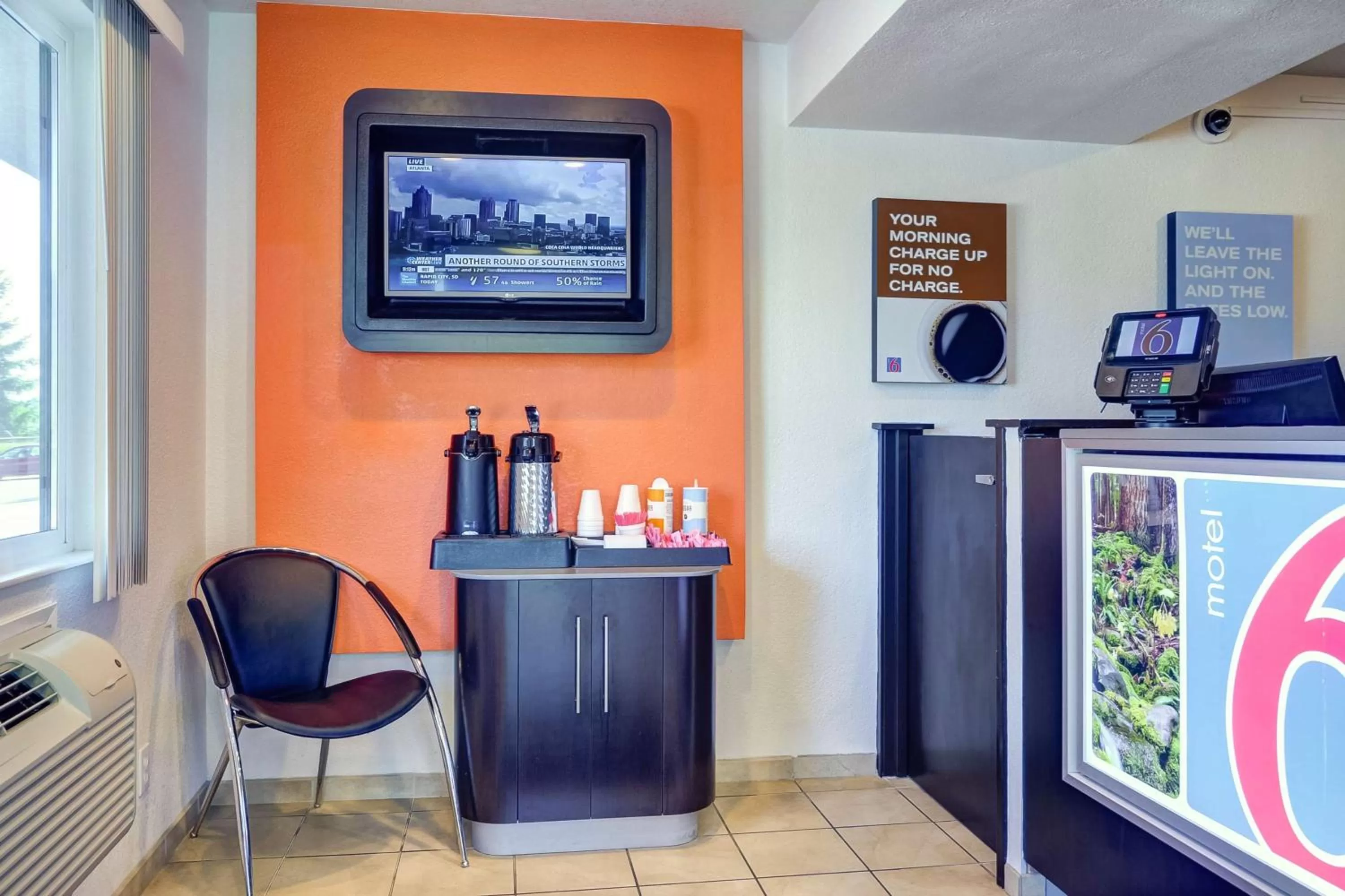 Property logo or sign in Motel 6-Eugene, OR - South Springfield