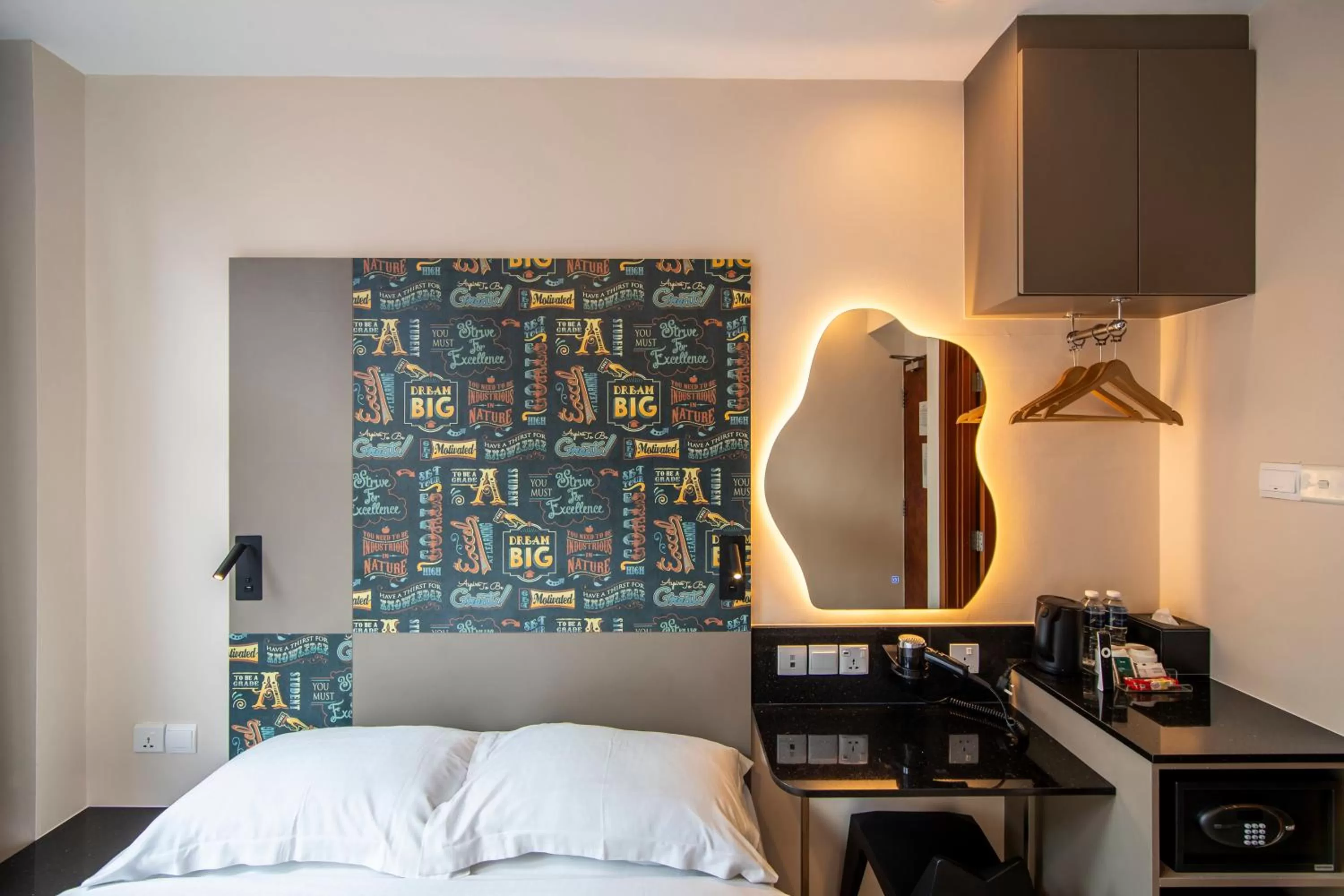 Bed in Fragrance Hotel - Oasis