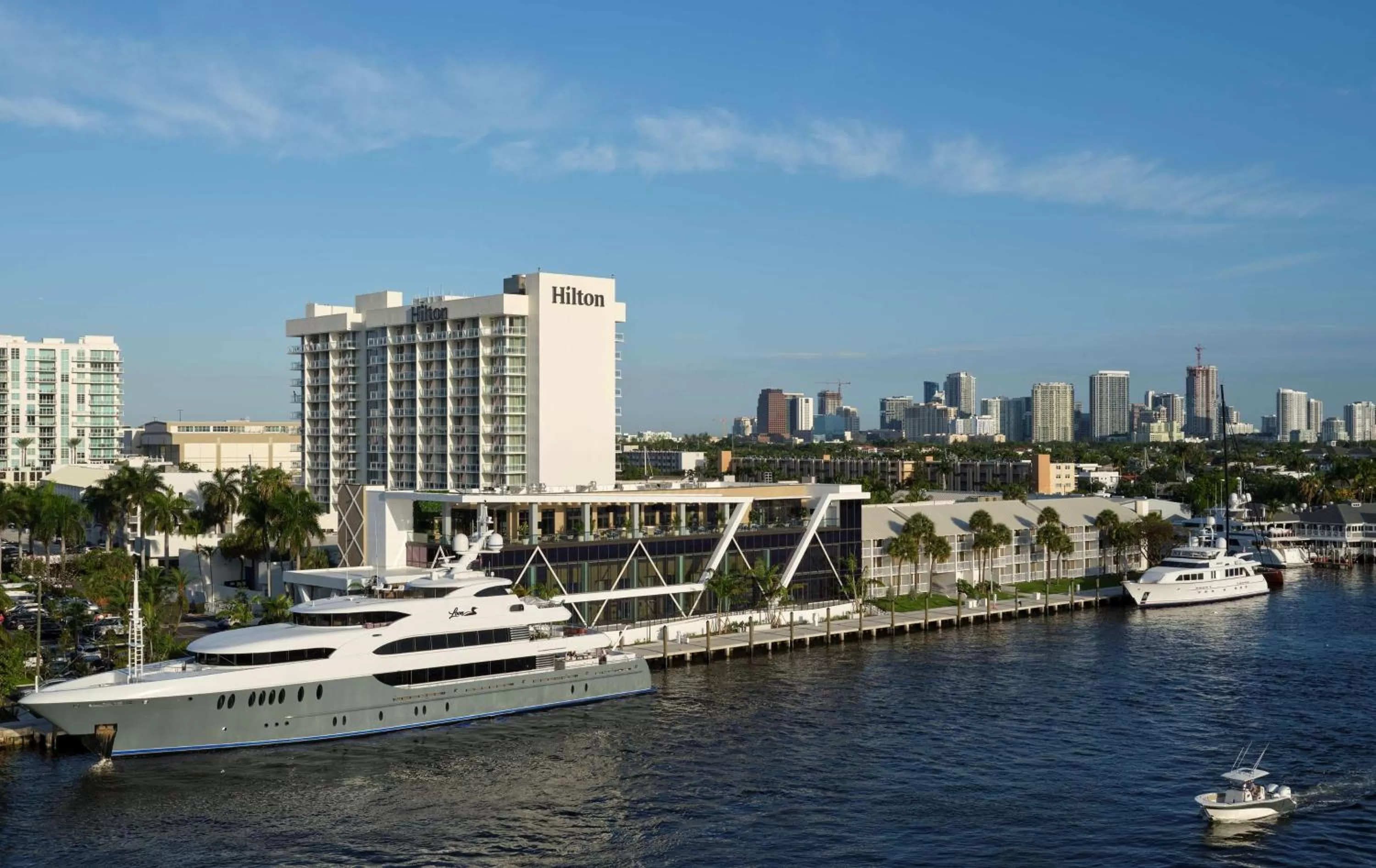 Property building in Hilton Fort Lauderdale Marina