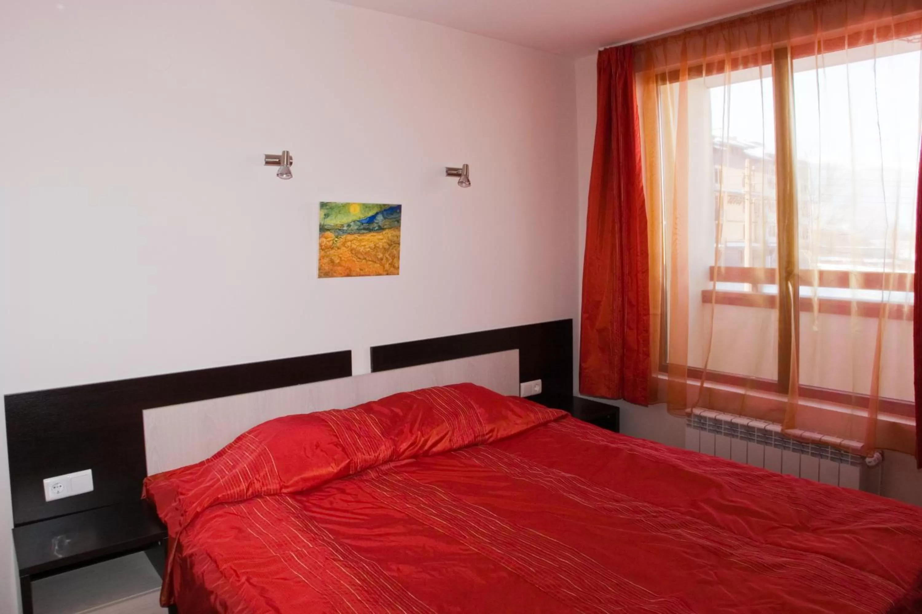 Bedroom, Bed in Mountview Lodge Apartments