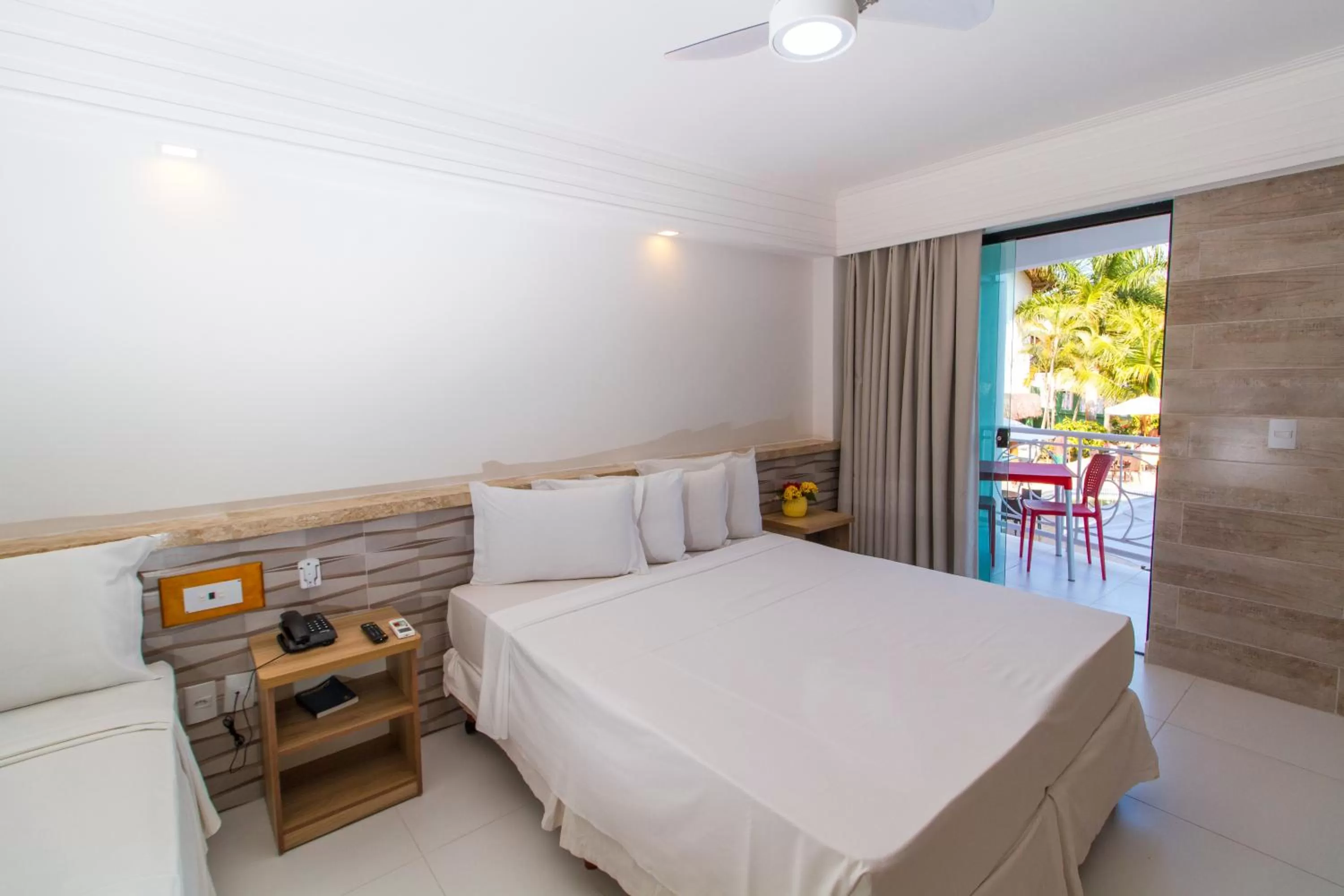 Bedroom, Bed in Portal Beach - Rede Soberano