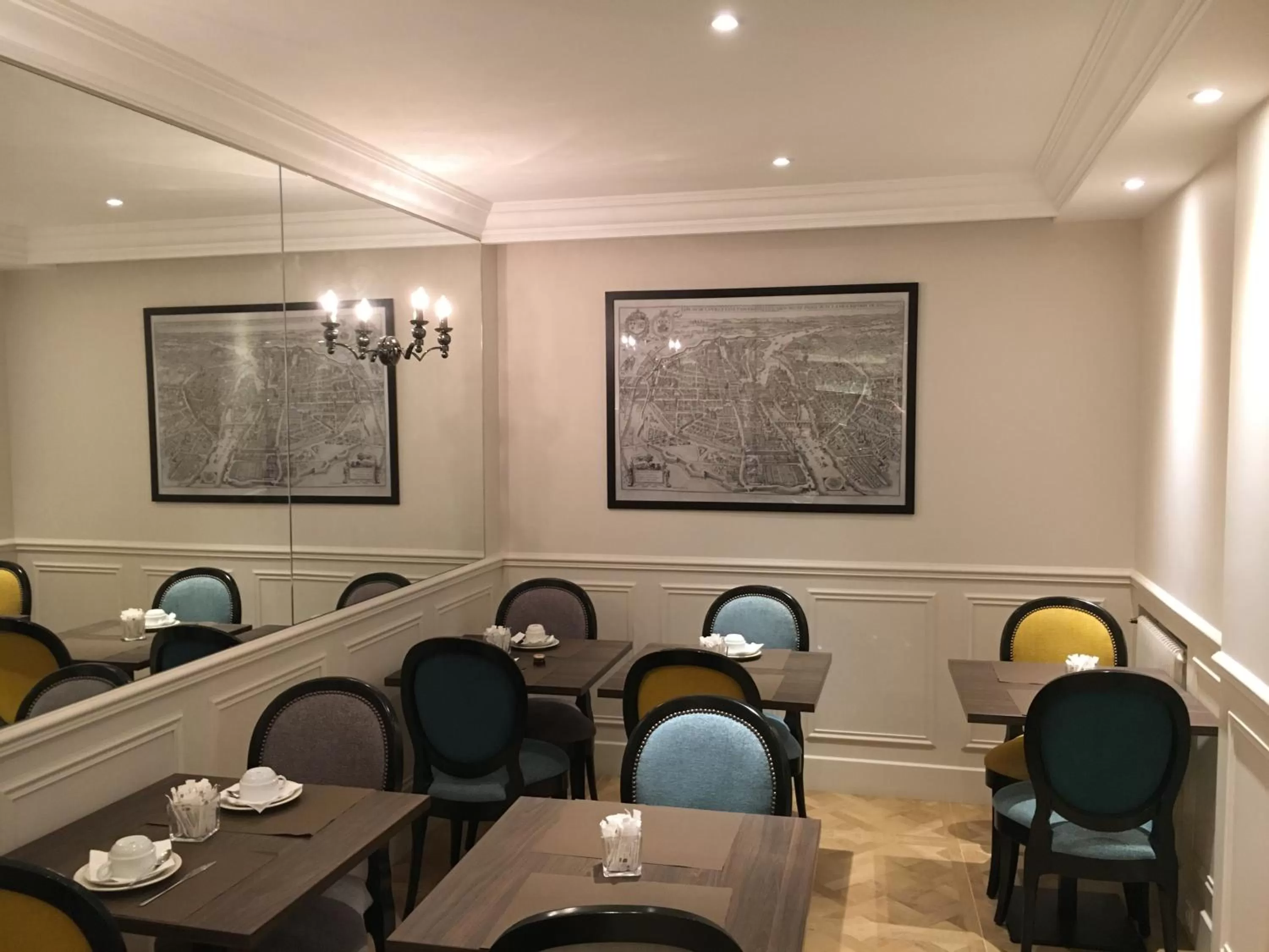 Communal kitchen in Hotel Saint Christophe