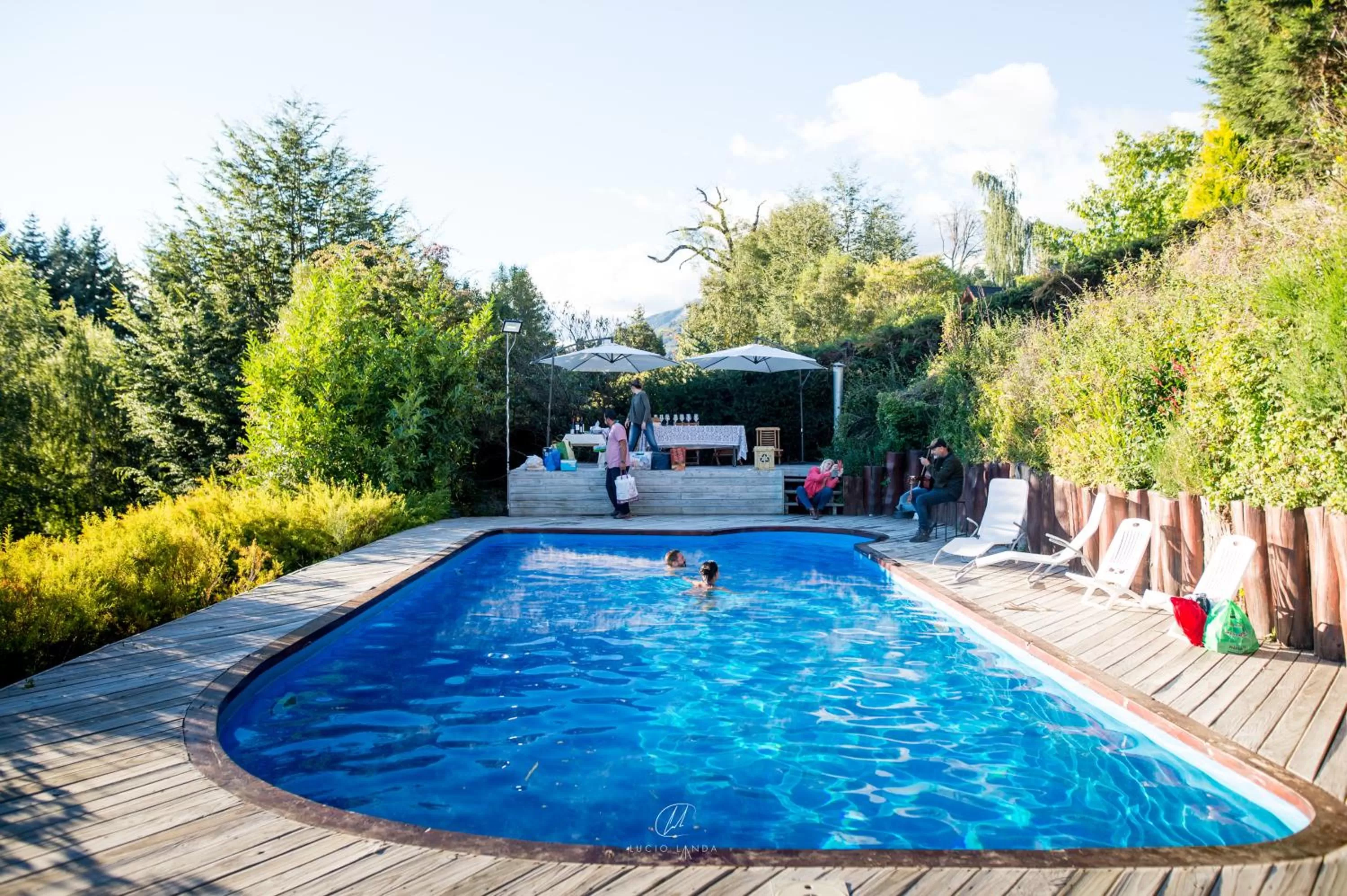 Property building, Swimming Pool in Amigos del Bosque