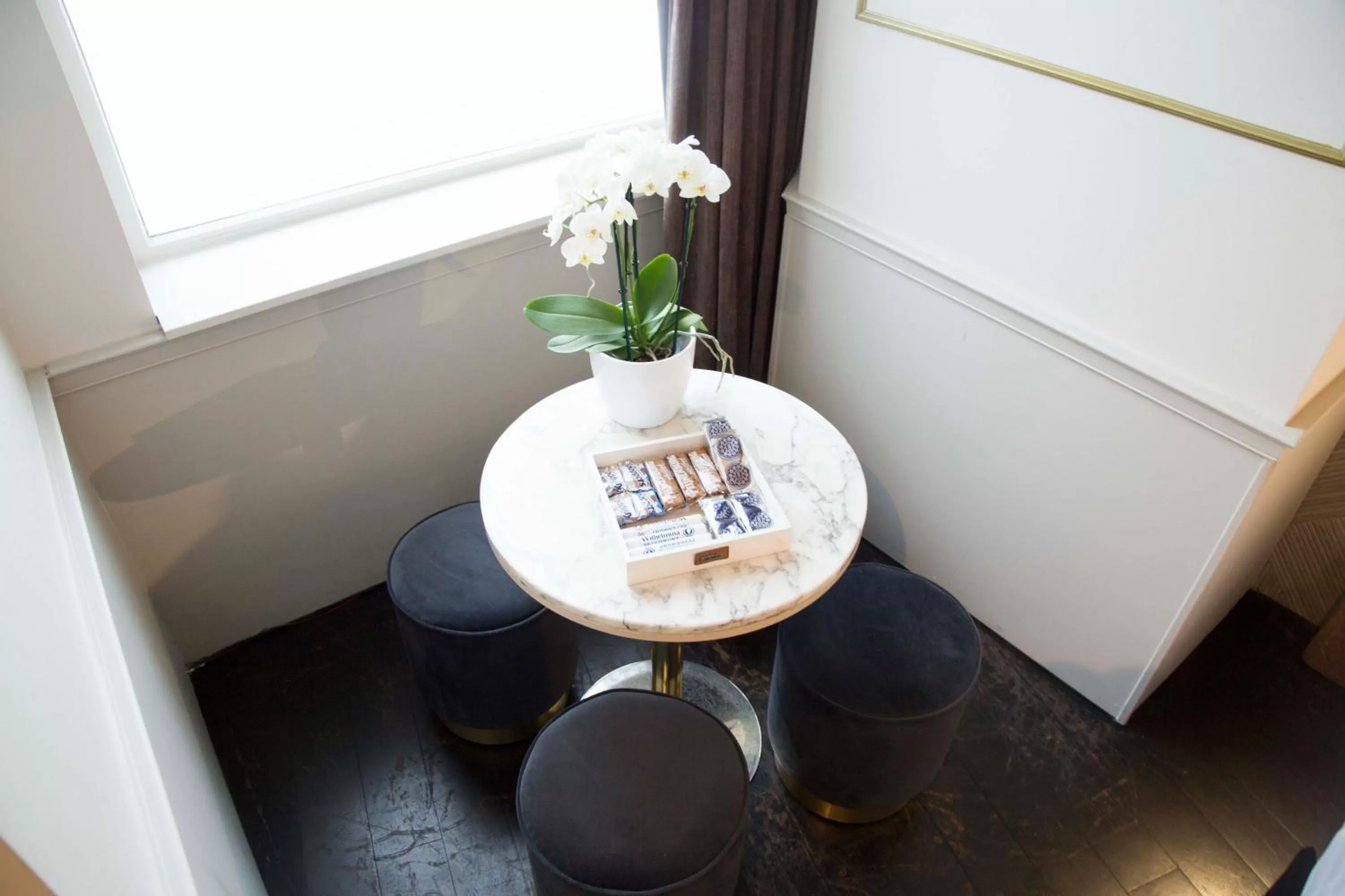 Seating area in House of Amstel