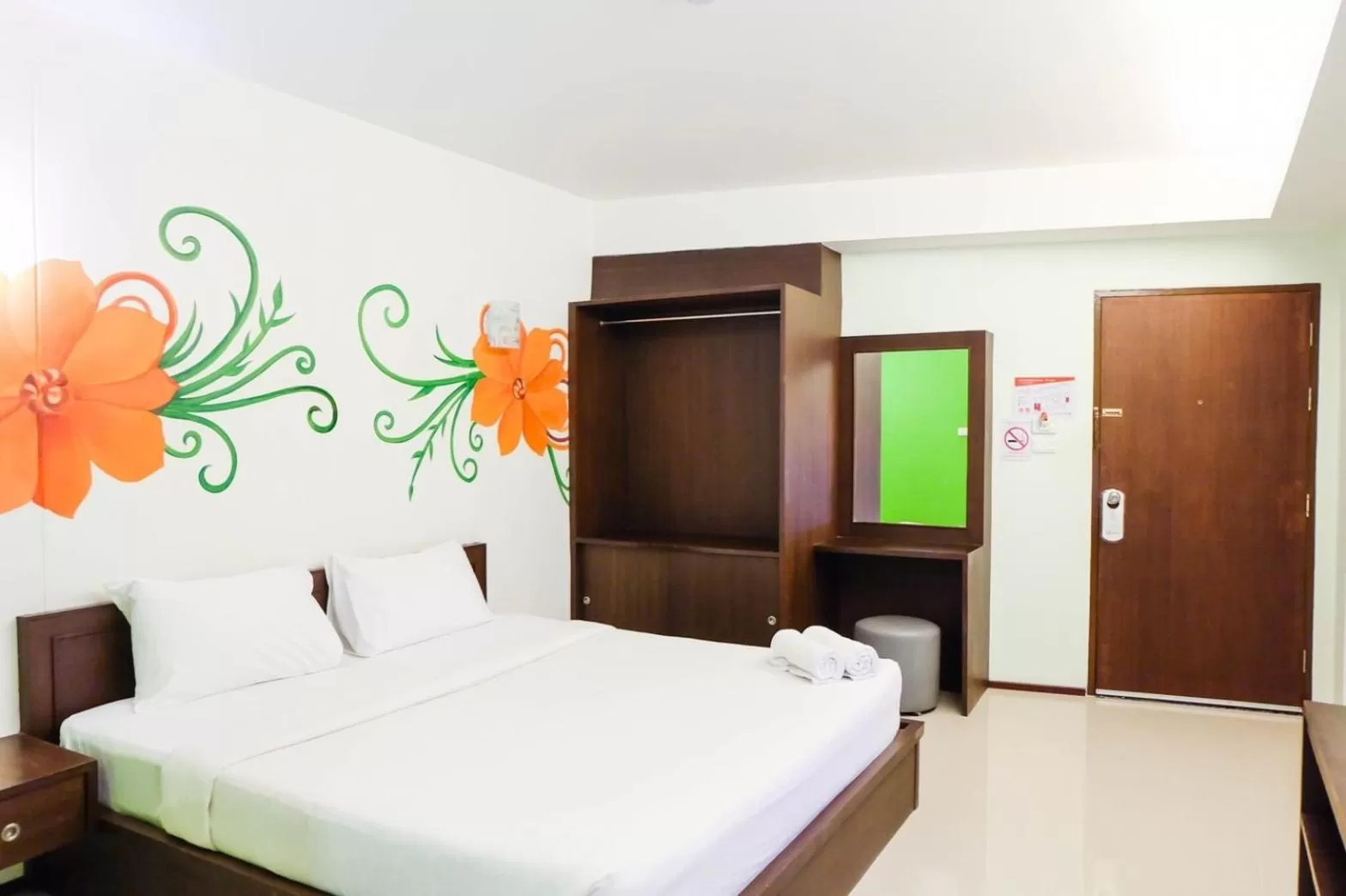 Bedroom, Bed in Fun-D City View SHA Plus