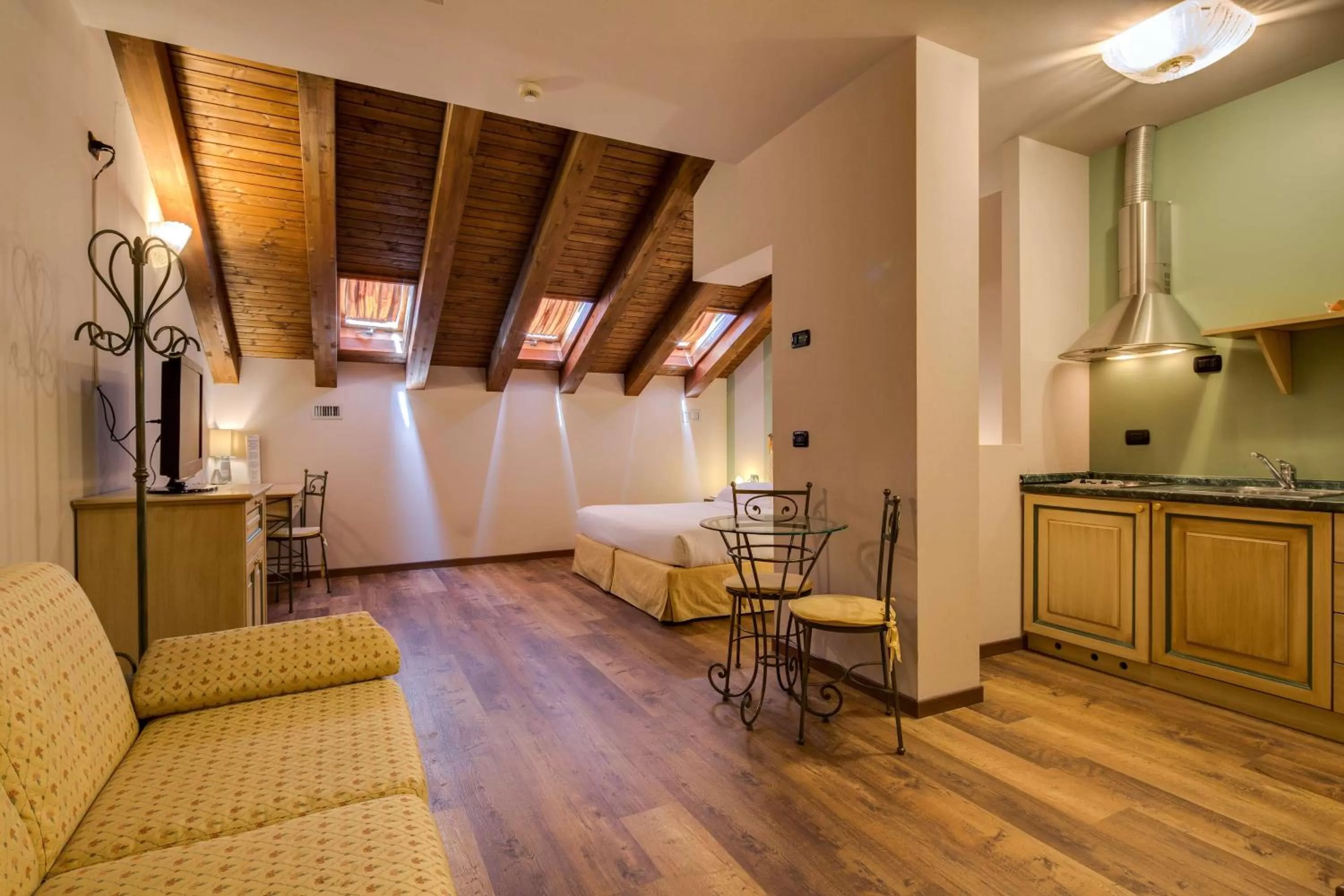 Photo of the whole room in Art & Hotel Aeroporto