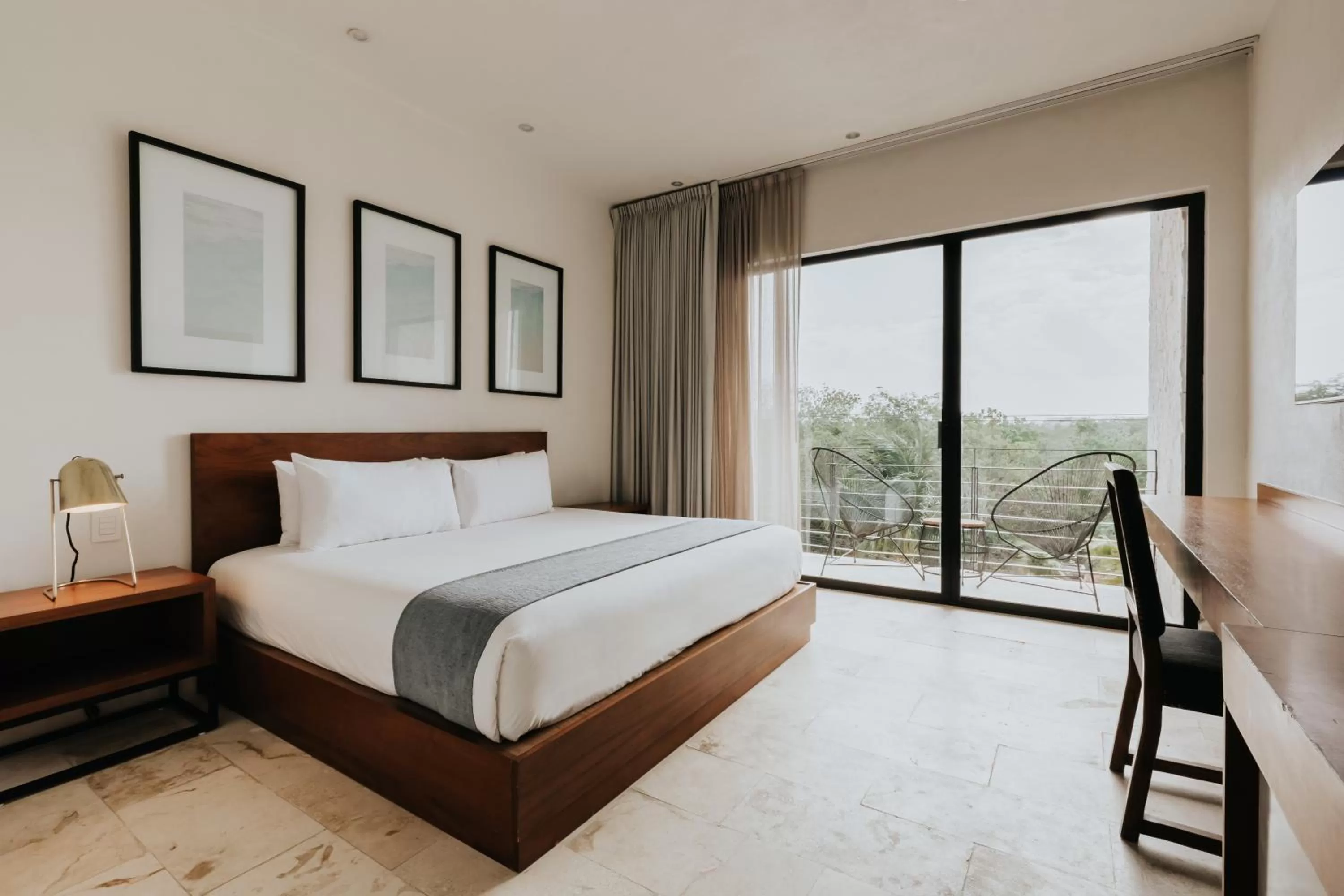 Photo of the whole room, Bed in The Strabon Tulum