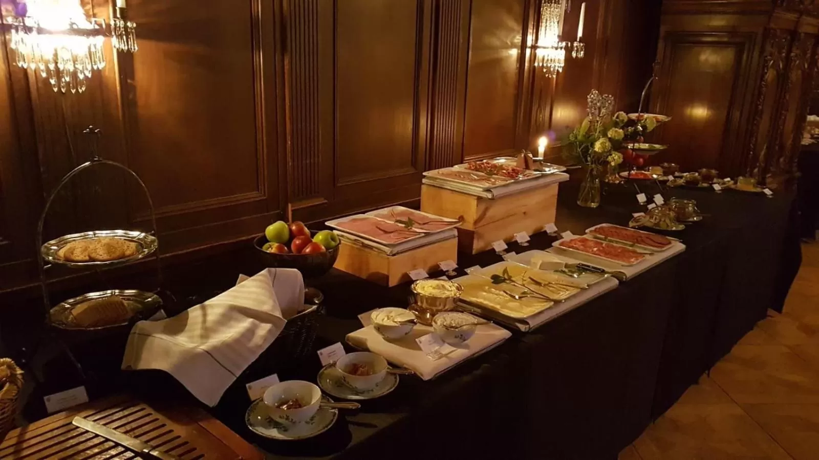 Breakfast in Lejondals Slott