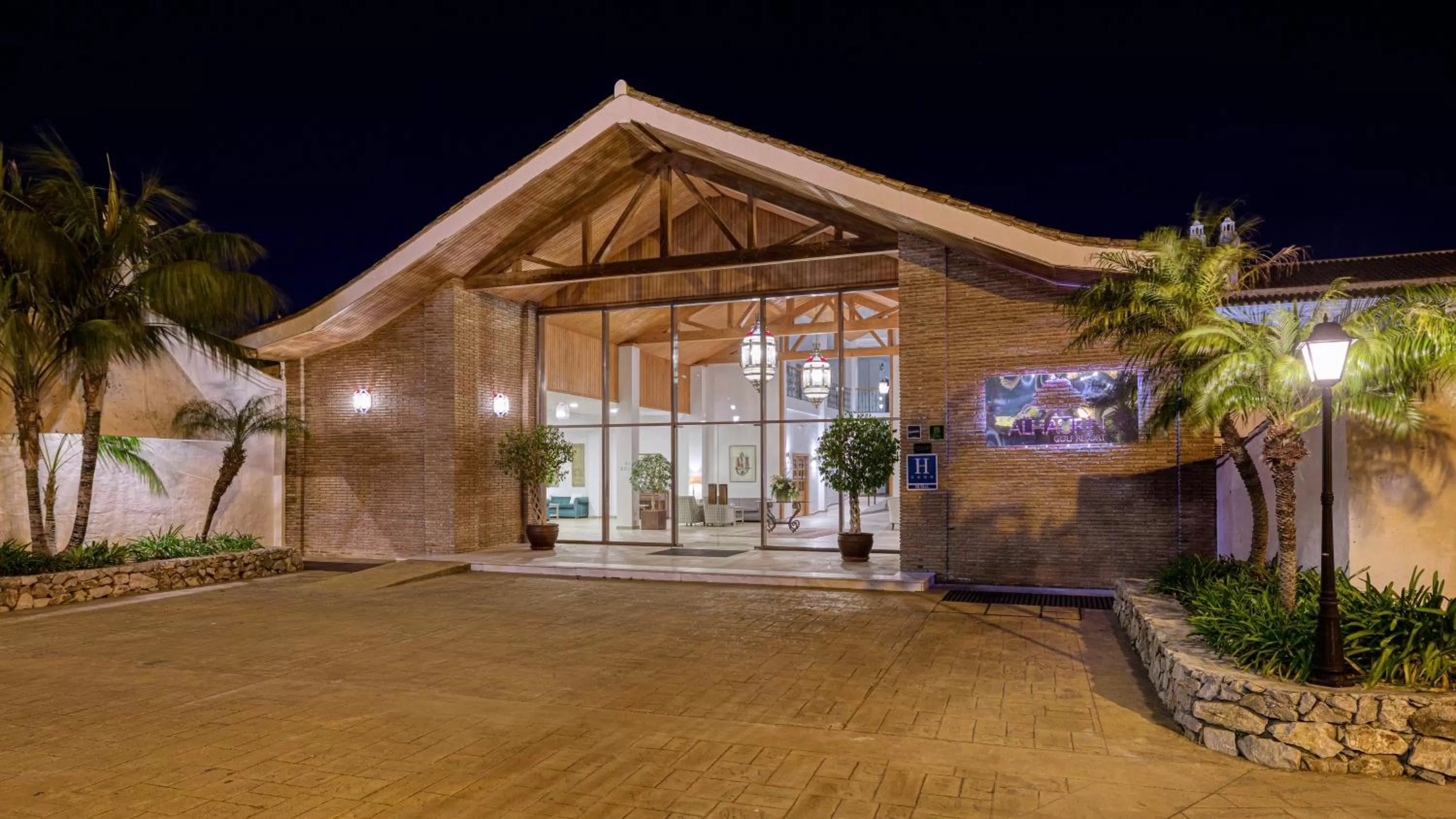 Facade/entrance, Property Building in Alhaurin Golf Hotel