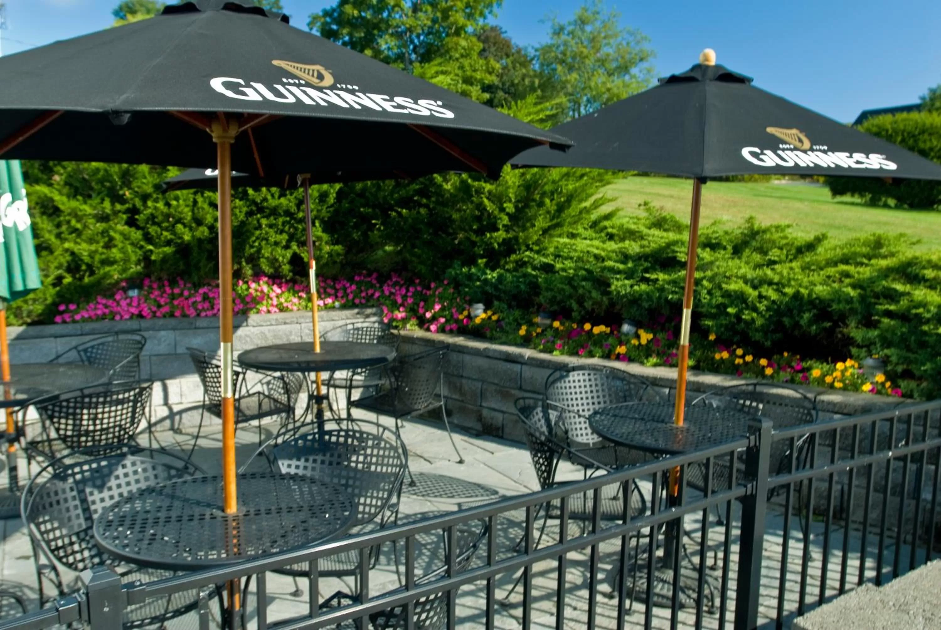 Patio in Union Bluff Hotel & Meeting House