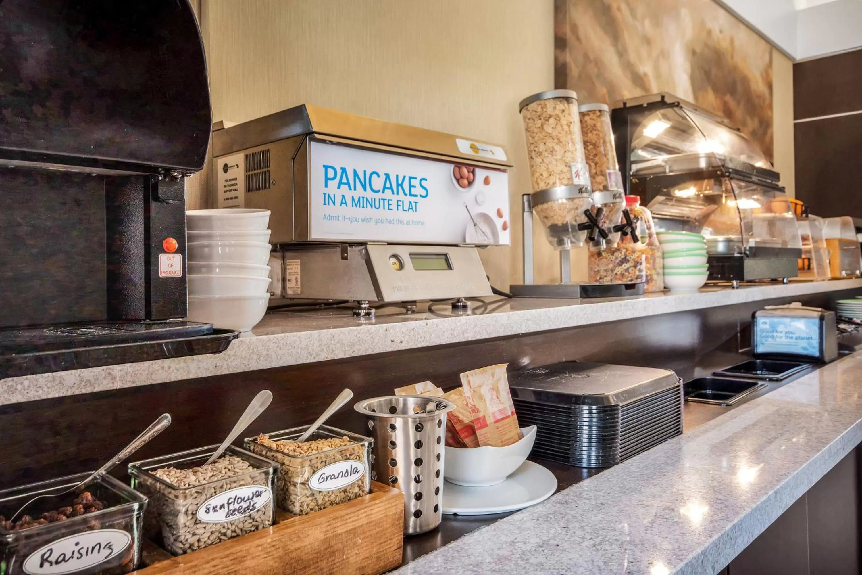 Continental breakfast in Home Inn & Suites Regina East