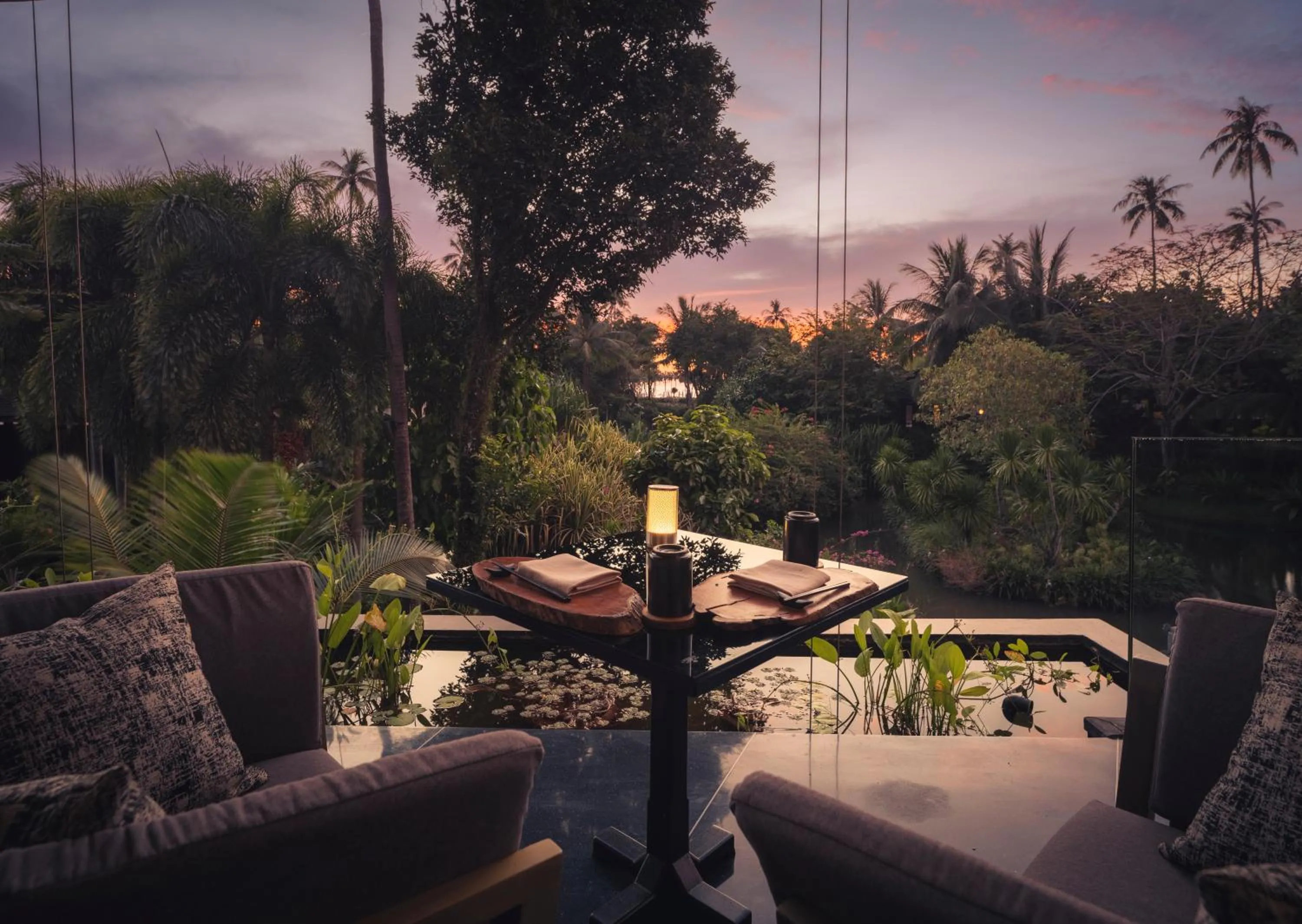 Restaurant/places to eat in Anantara Mai Khao Phuket Villas