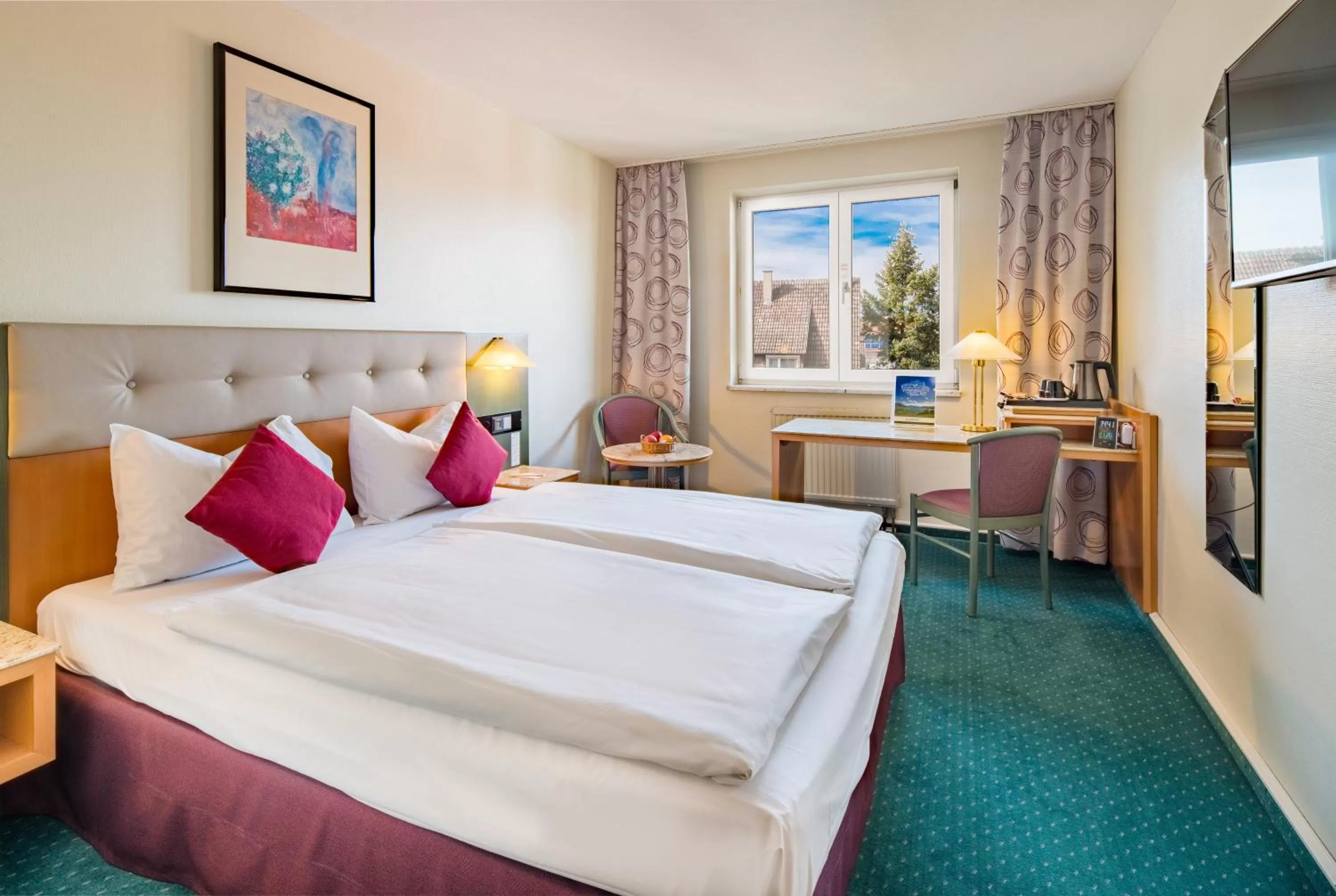 TV and multimedia, Bed in PLAZA INN Blankenburg Ditzingen, Sure Hotel Collection