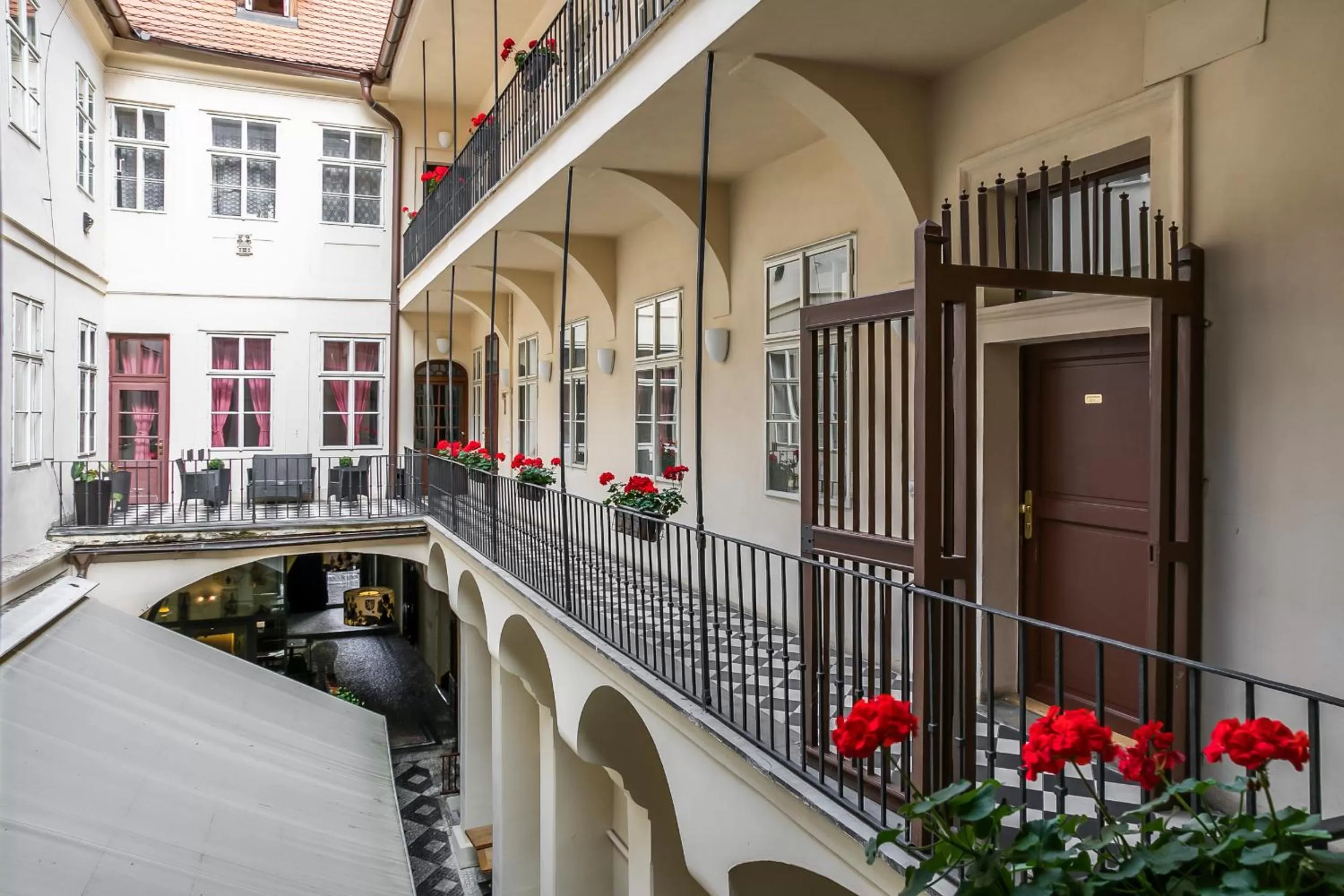 Property building in Three Golden Crowns Apartments