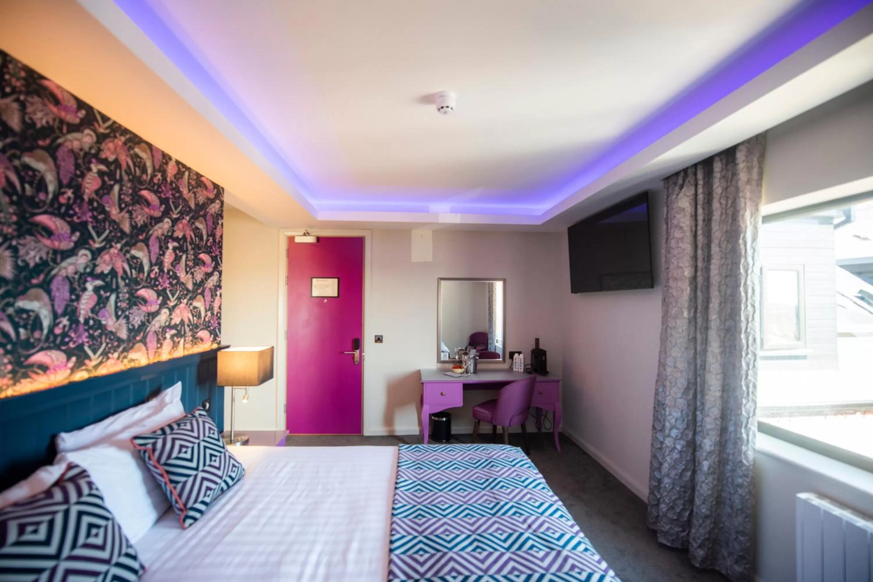 Bedroom, Bed in Crown Quarter