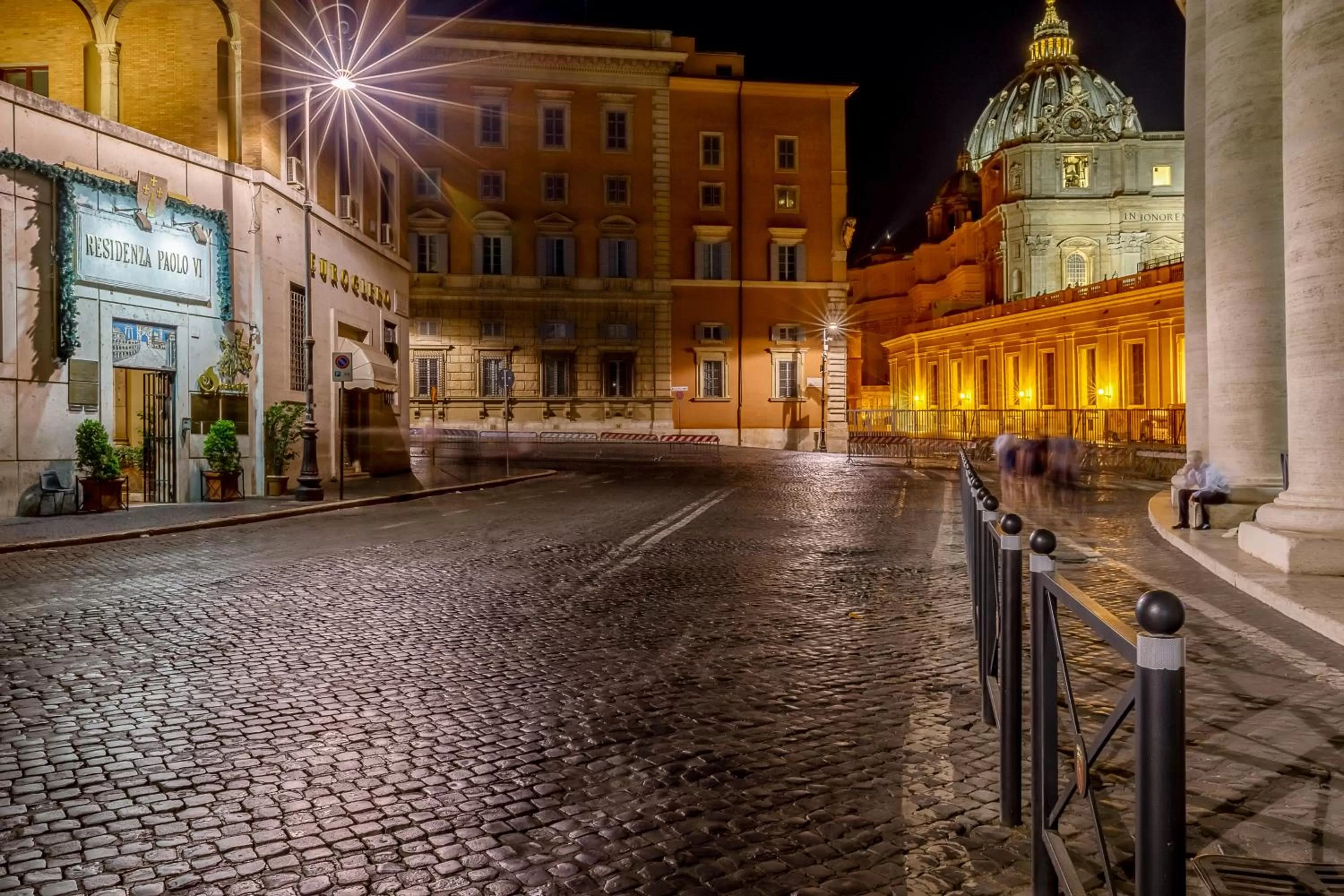 Facade/entrance in Residenza Paolo VI