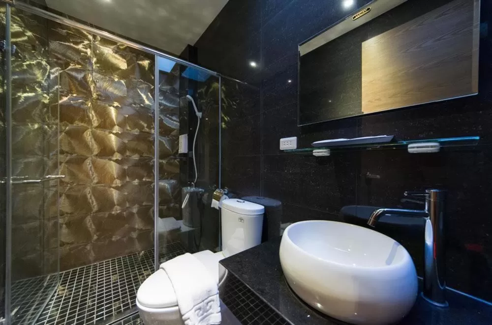 Bathroom in Ritual and Breakfast