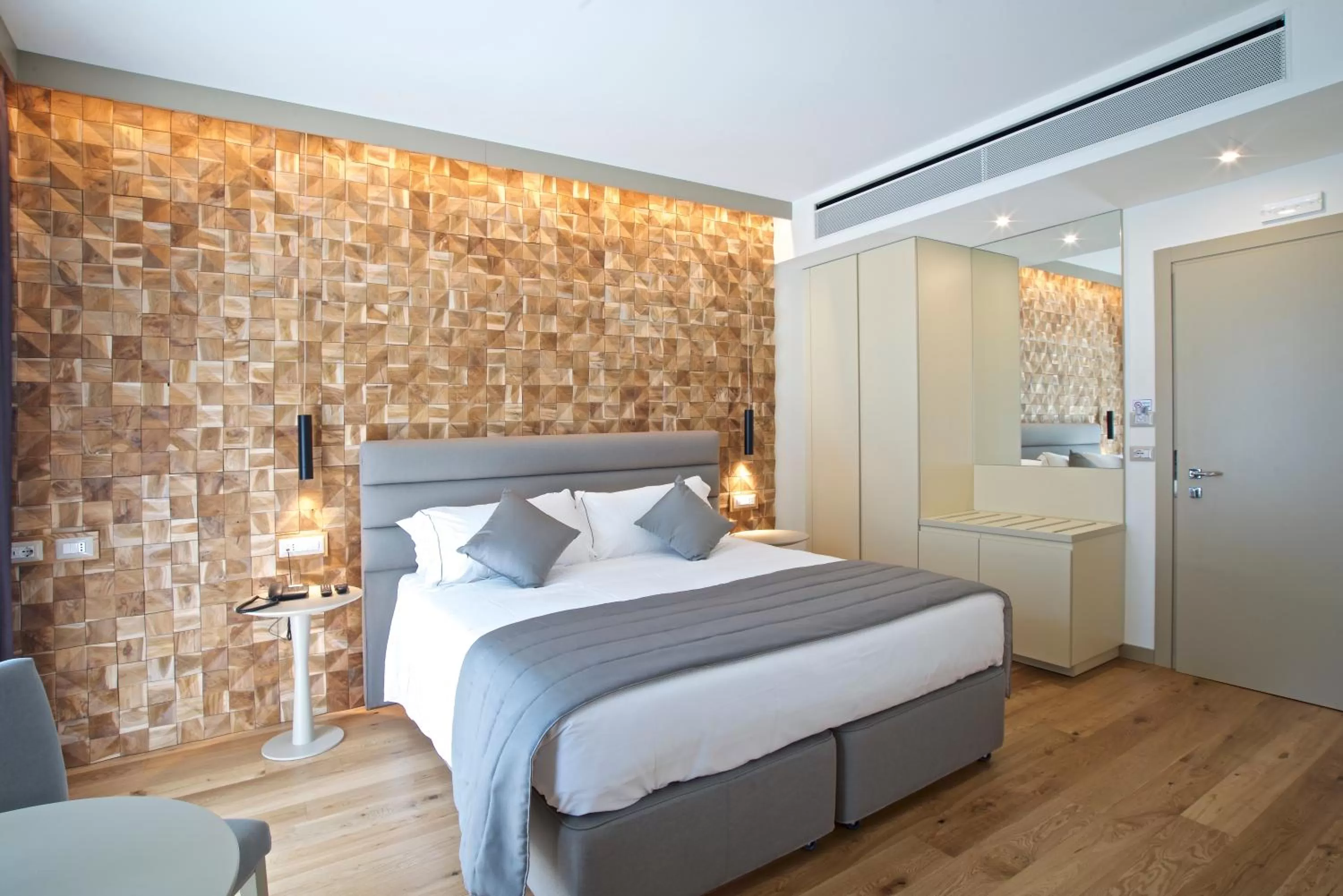 Bedroom, Bed in Lifestyle Room Binario Zero