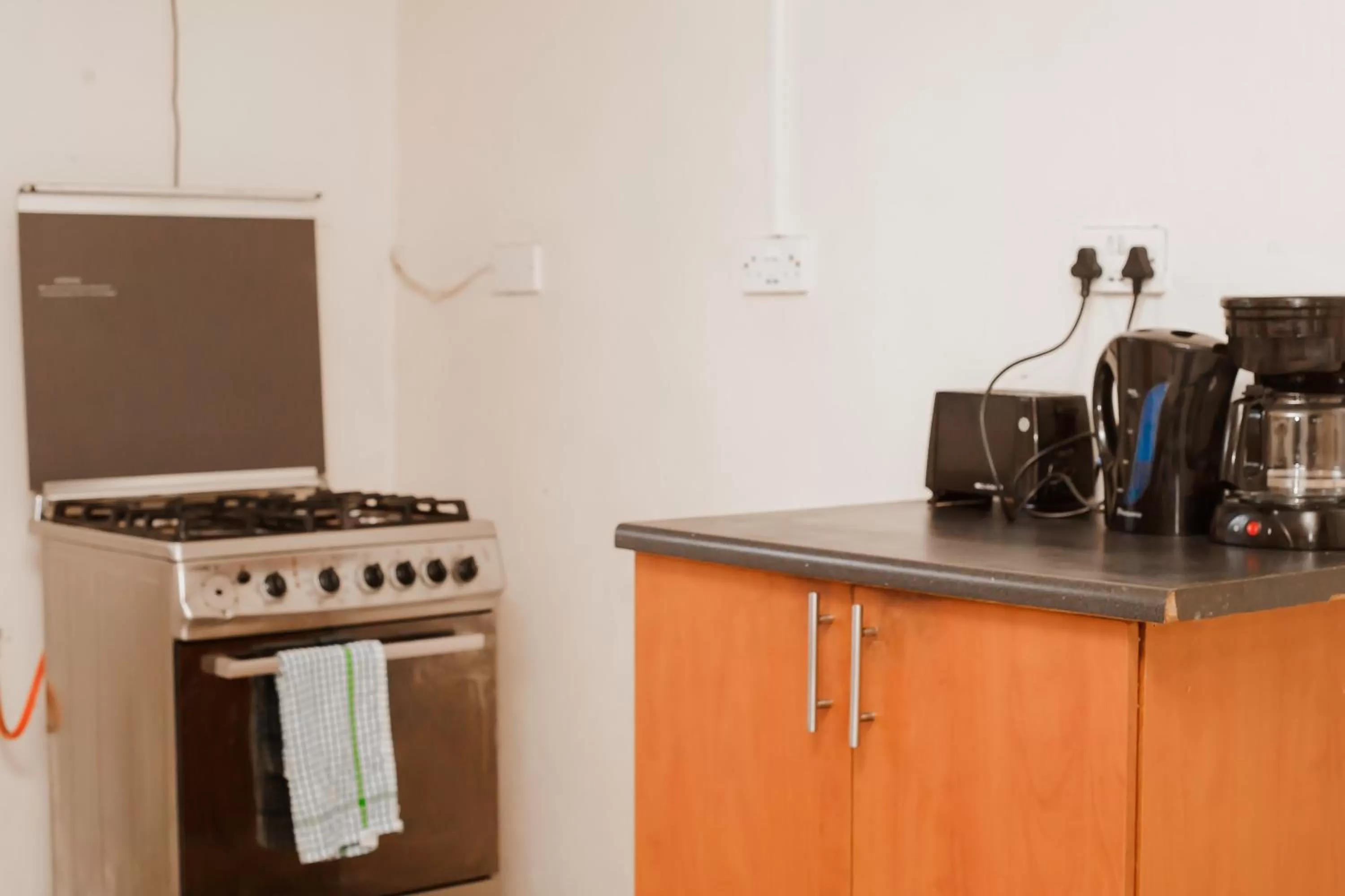 Kitchen/Kitchenette in Leeville Guesthouse