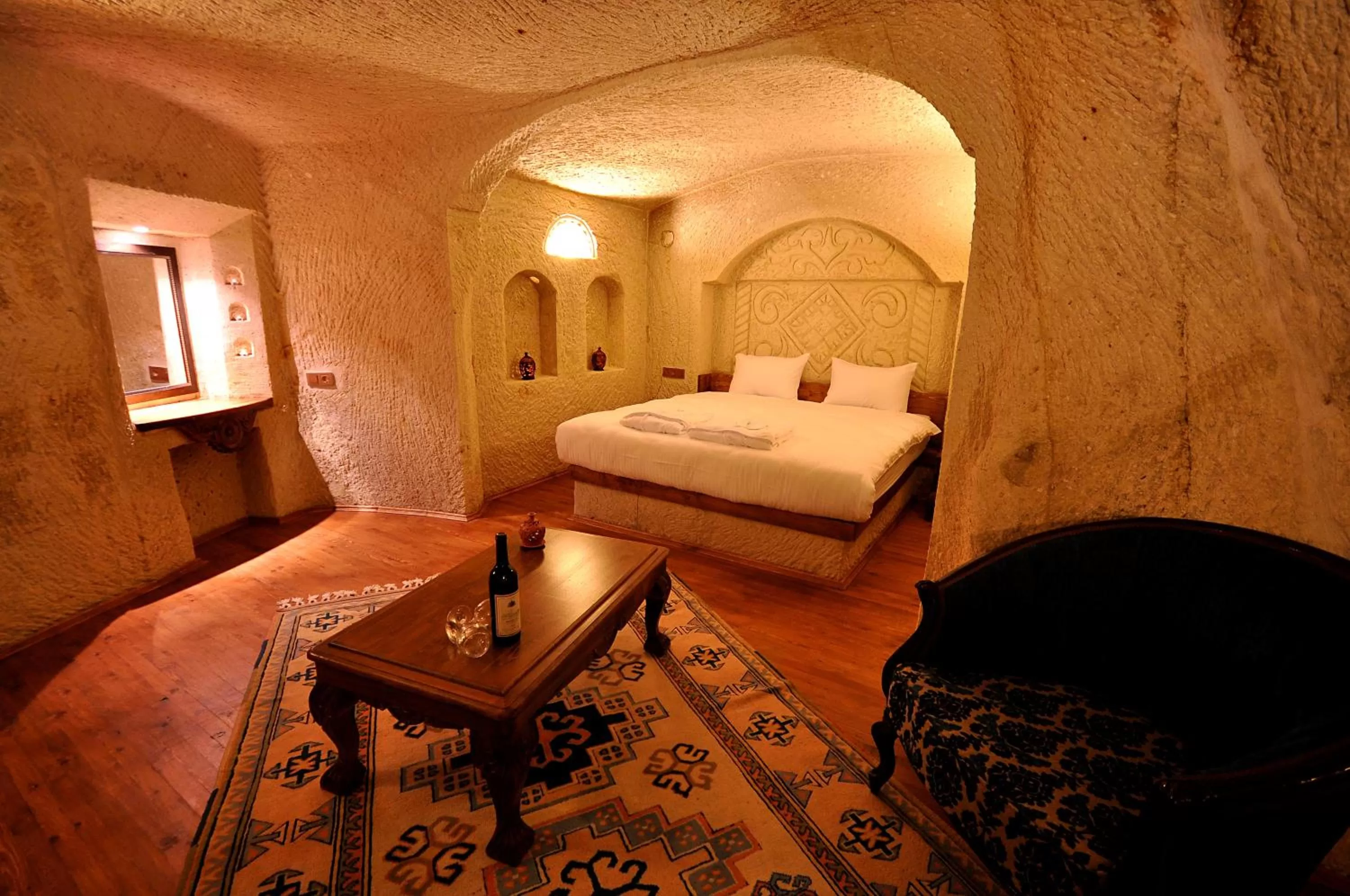 Bed in Has Cave Konak