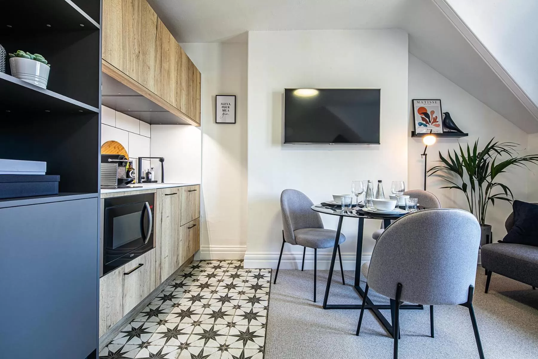 Kitchen or kitchenette in The Belmont - Harrogate Stays