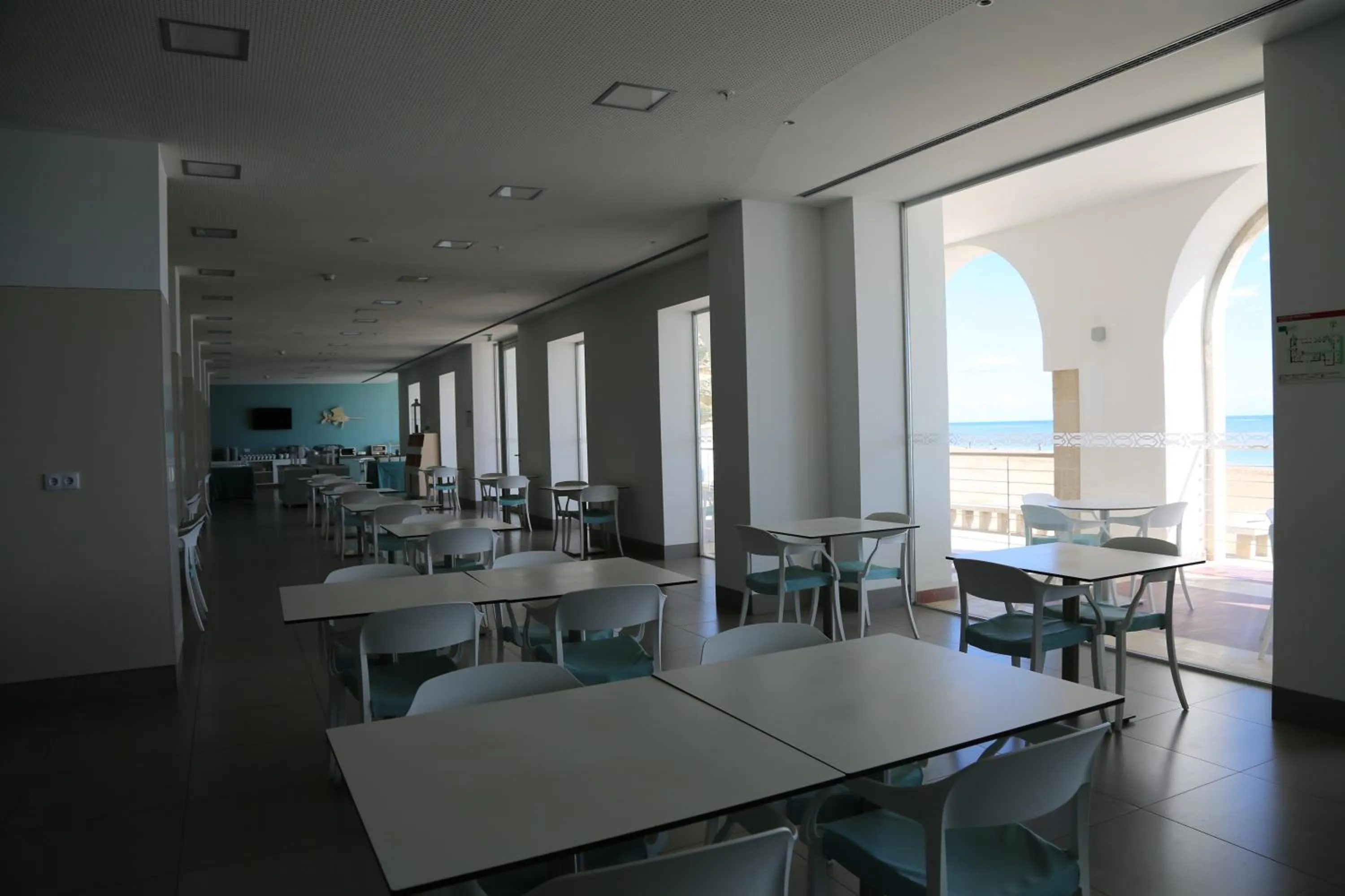 Restaurant/places to eat in INATEL Albufeira