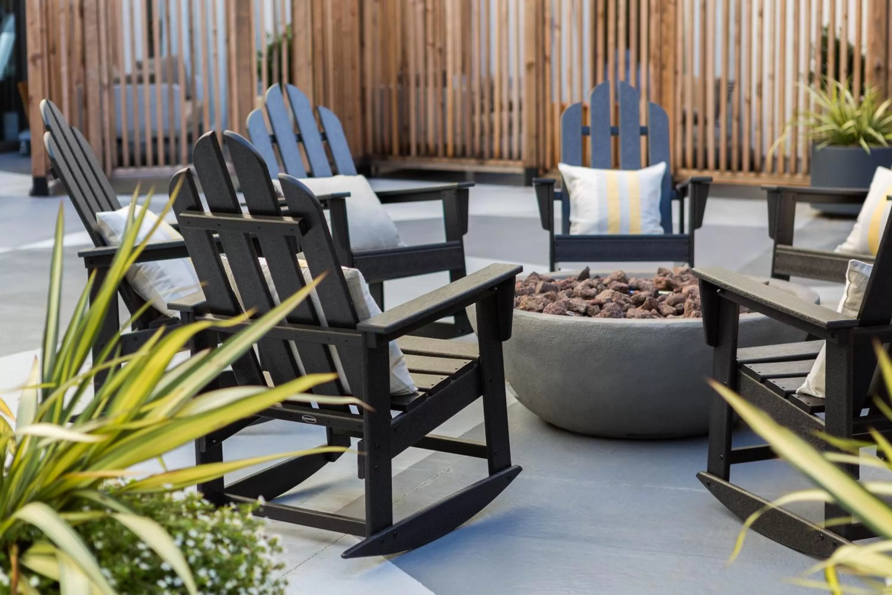 Meeting/conference room in Kimpton Hotel Enso by IHG