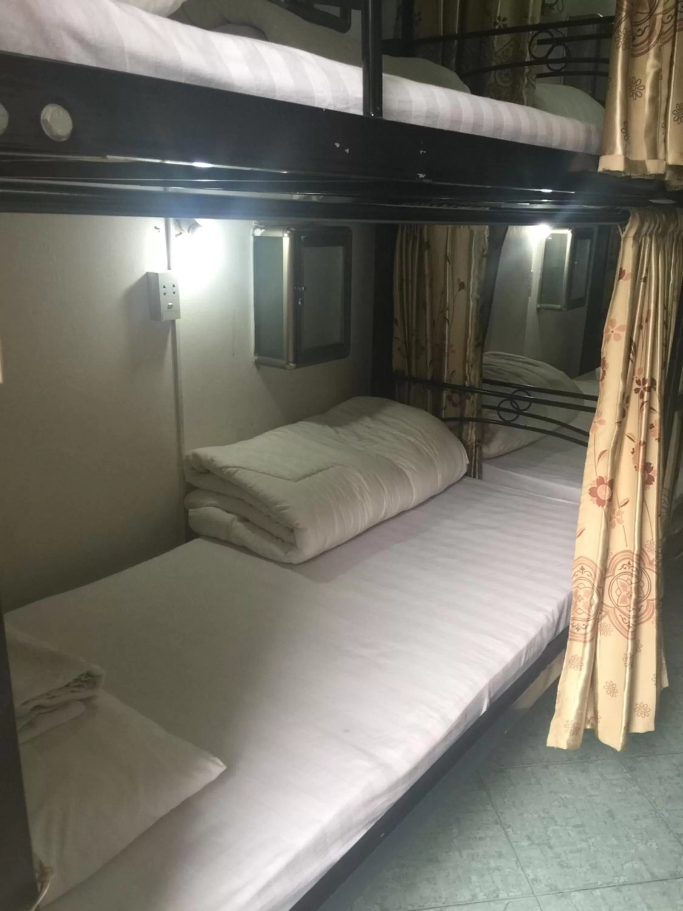 bunk bed, Bed in Hanoi Ecogreen Hostel