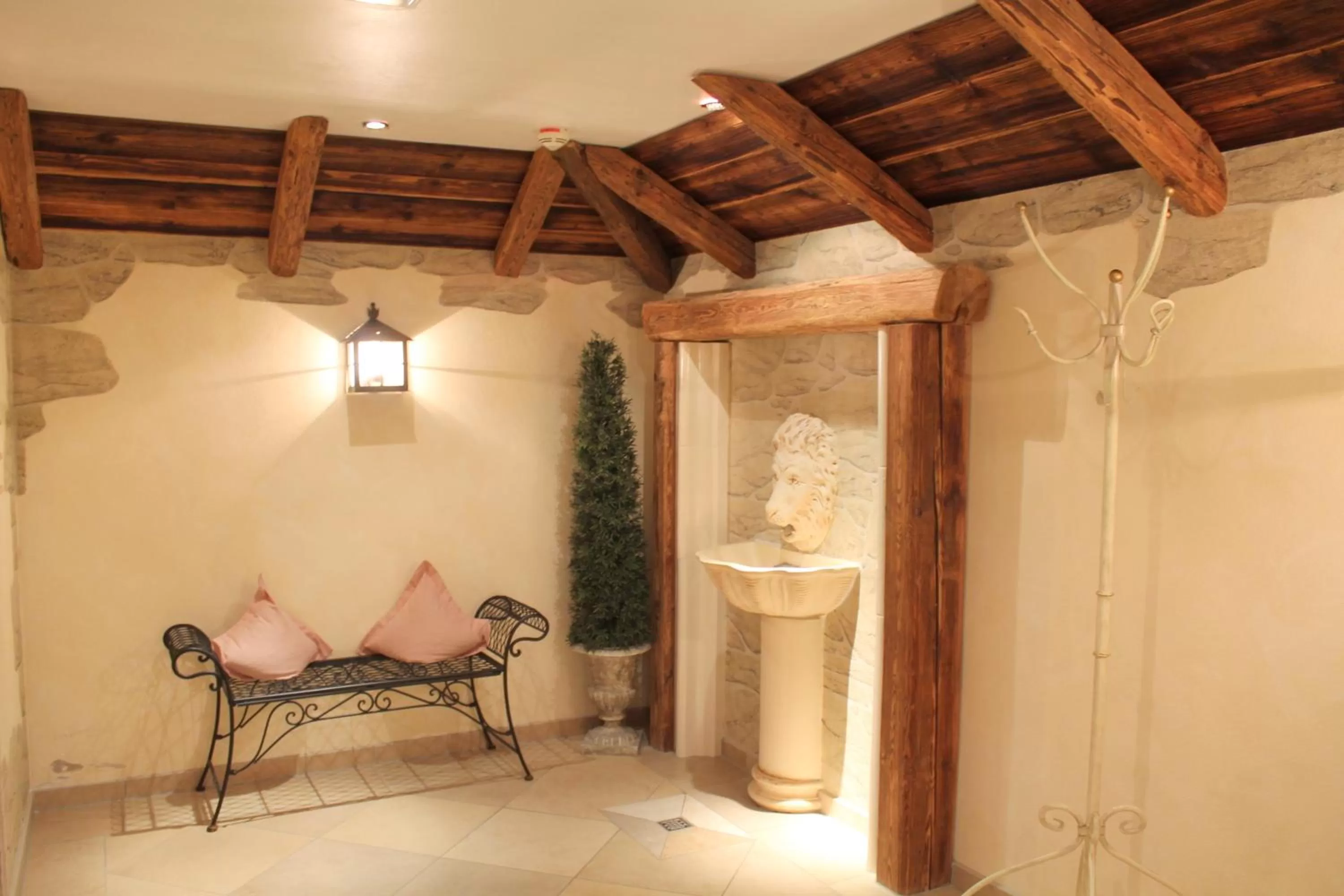 Spa and wellness centre/facilities in Garden & SPA Hotel Das Götzfried