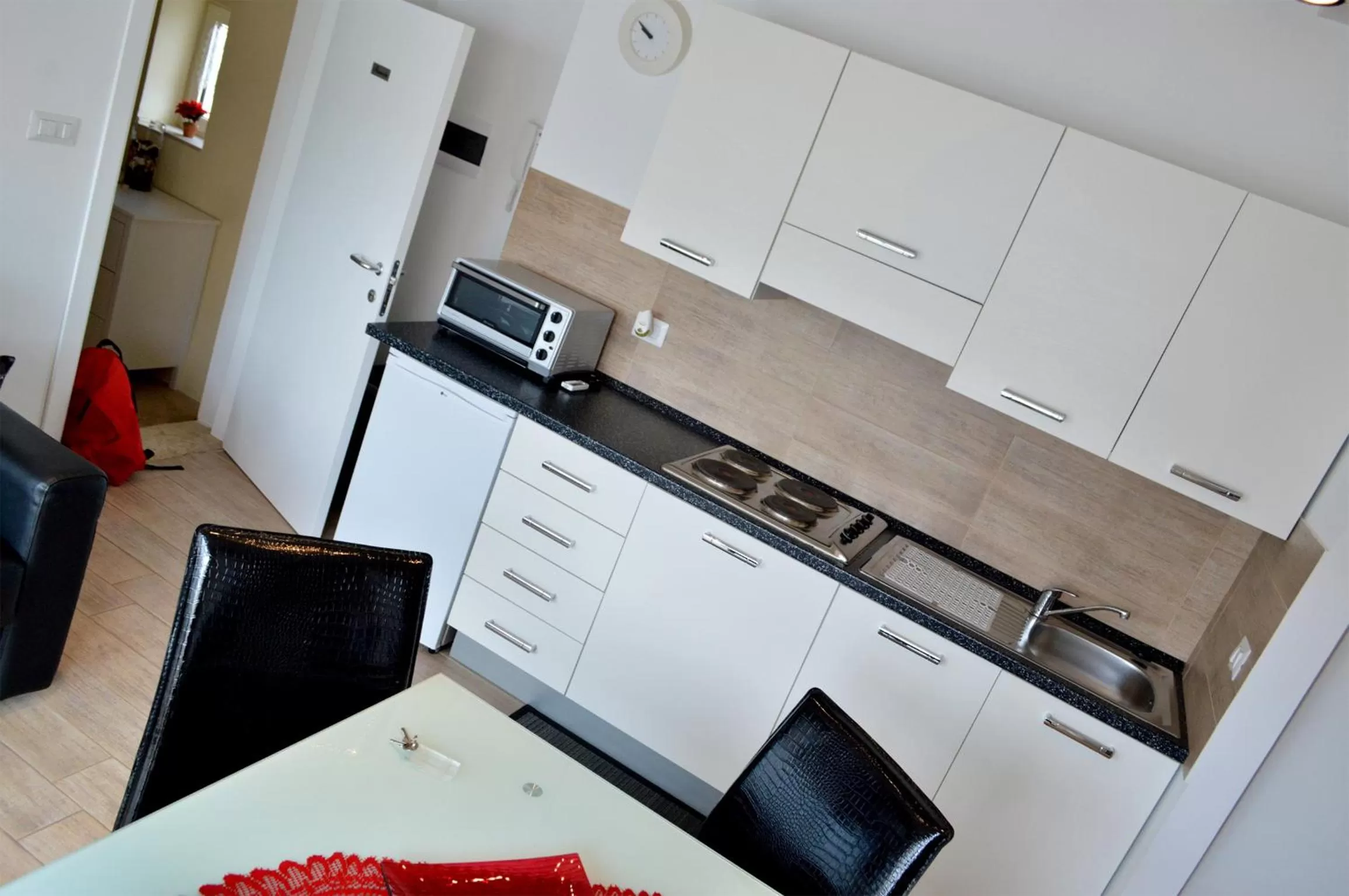 Kitchen or kitchenette in Albergo Diffuso Dimora Rossi B&B