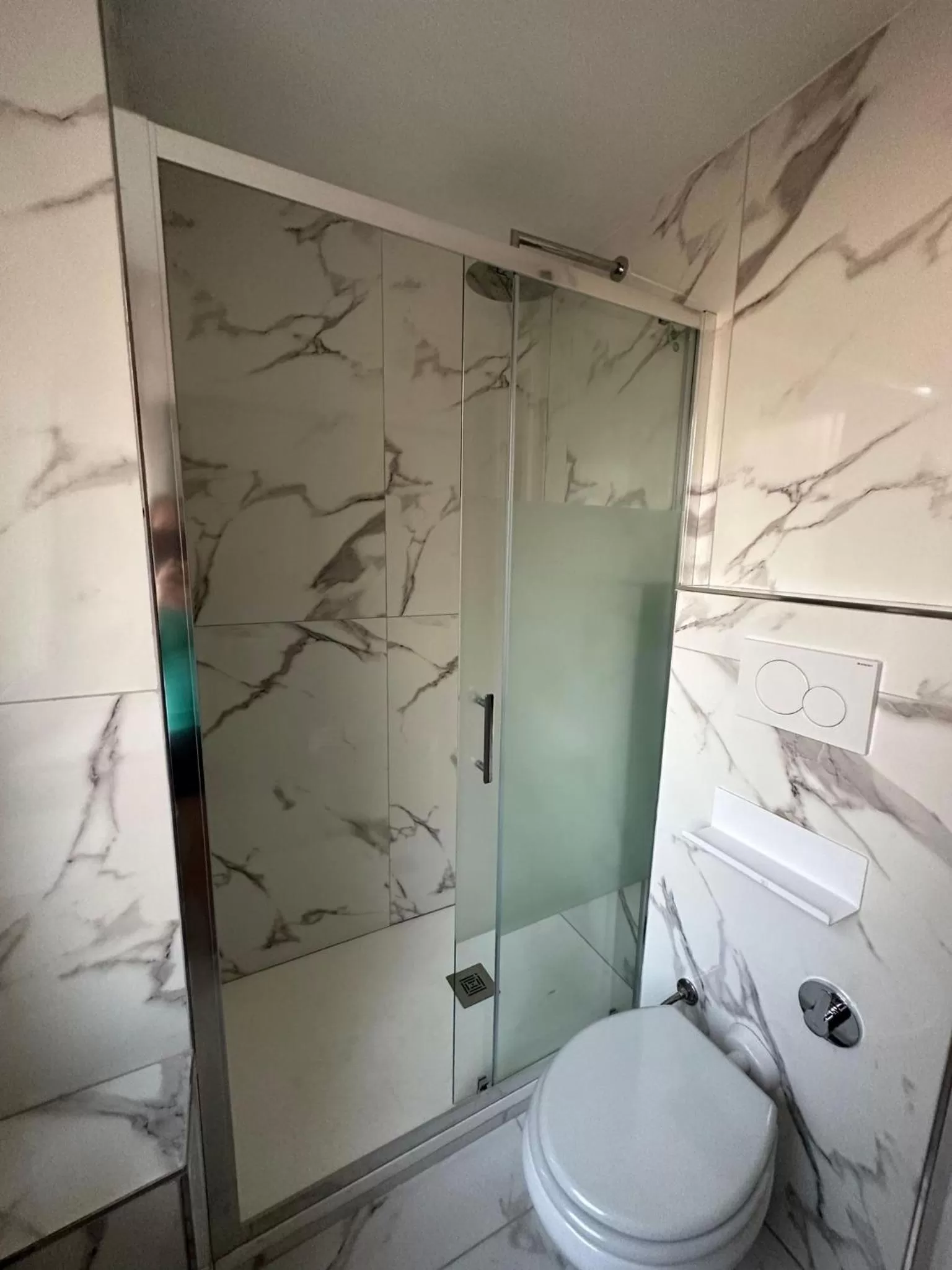 Bathroom in Al Porto Di Roma B&B