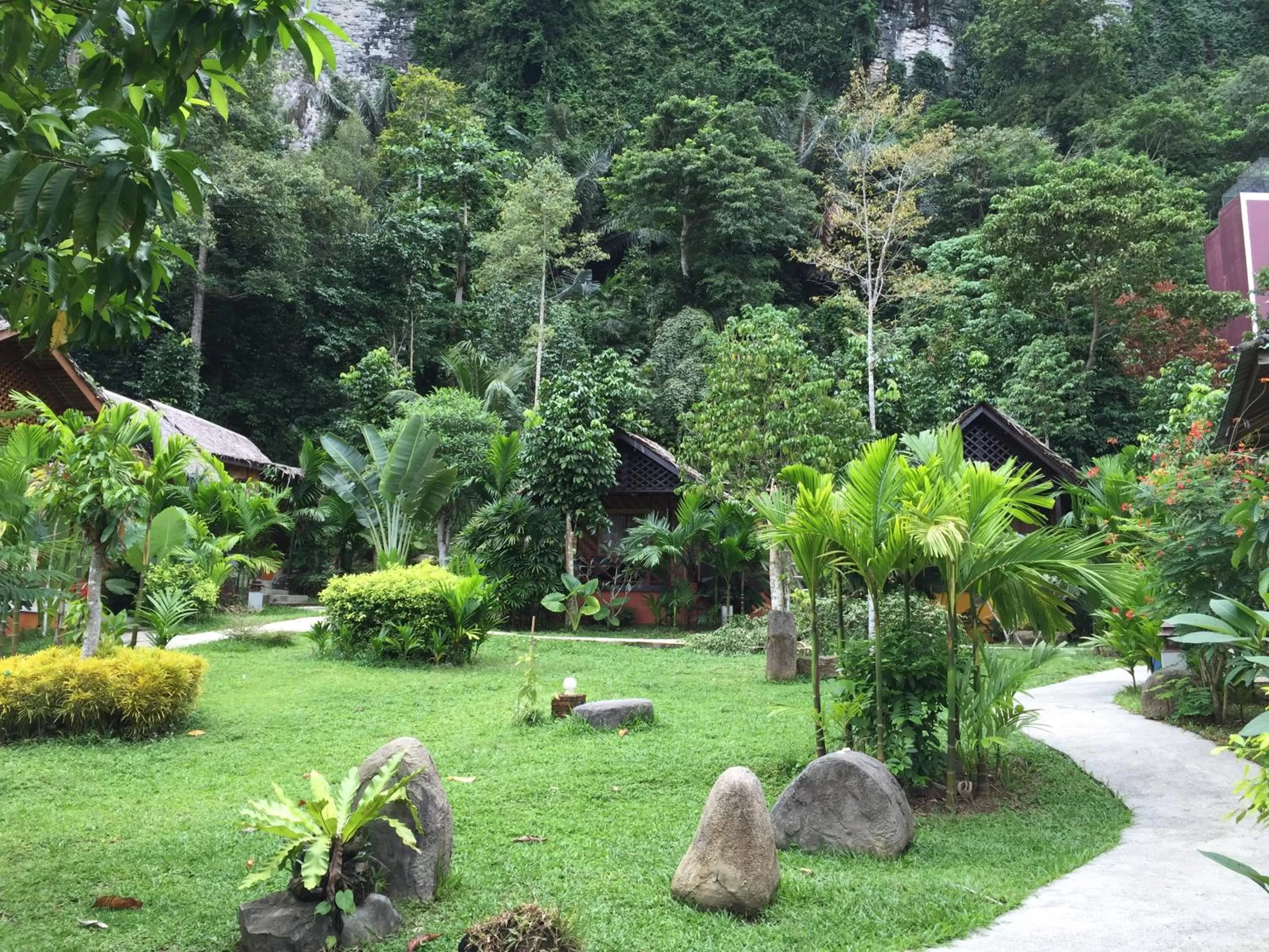Garden view in Vipa Tropical Resort