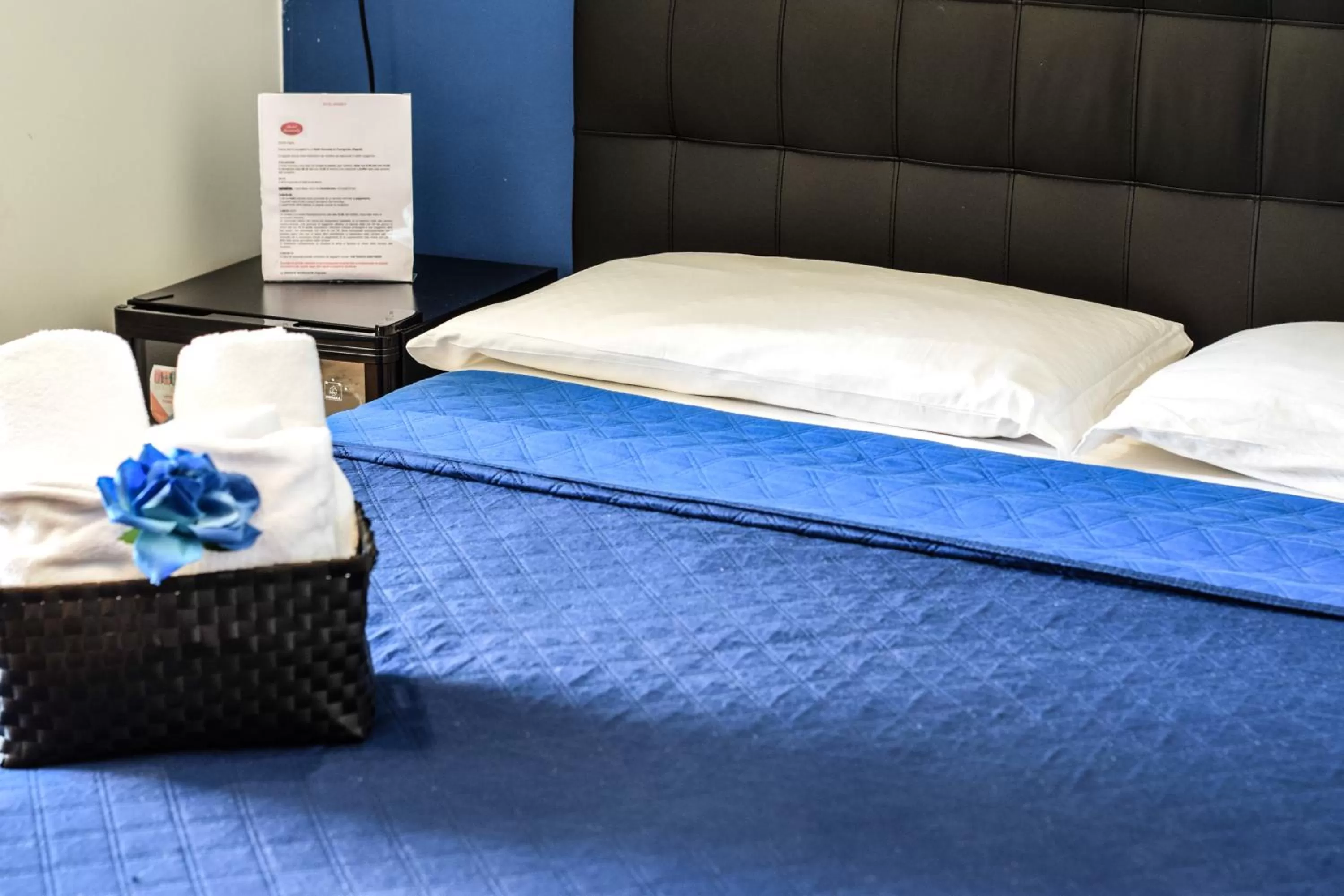 Bedroom, Bed in Hotel Kennedy