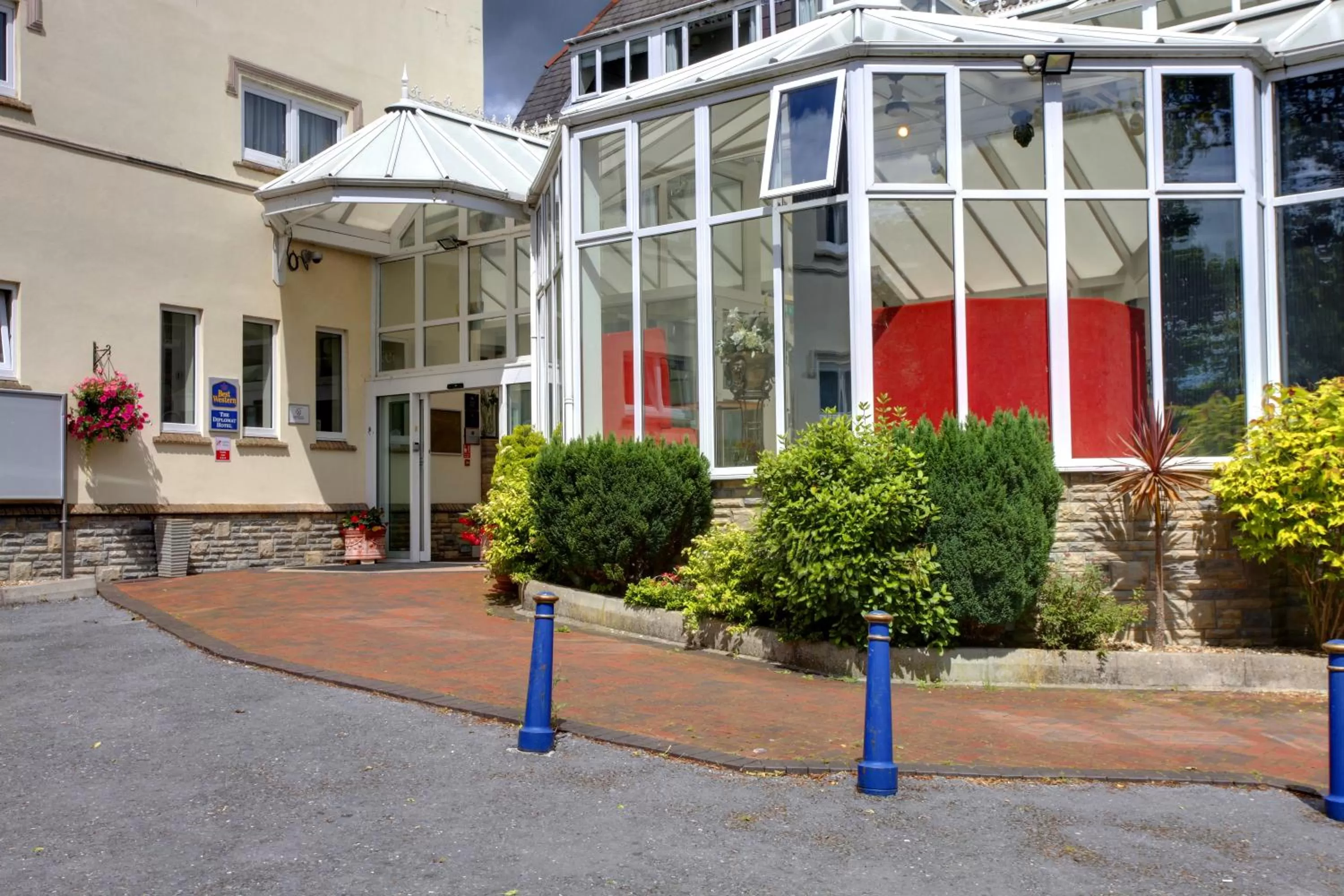 Balcony/Terrace in The Diplomat Hotel Restaurant & Spa