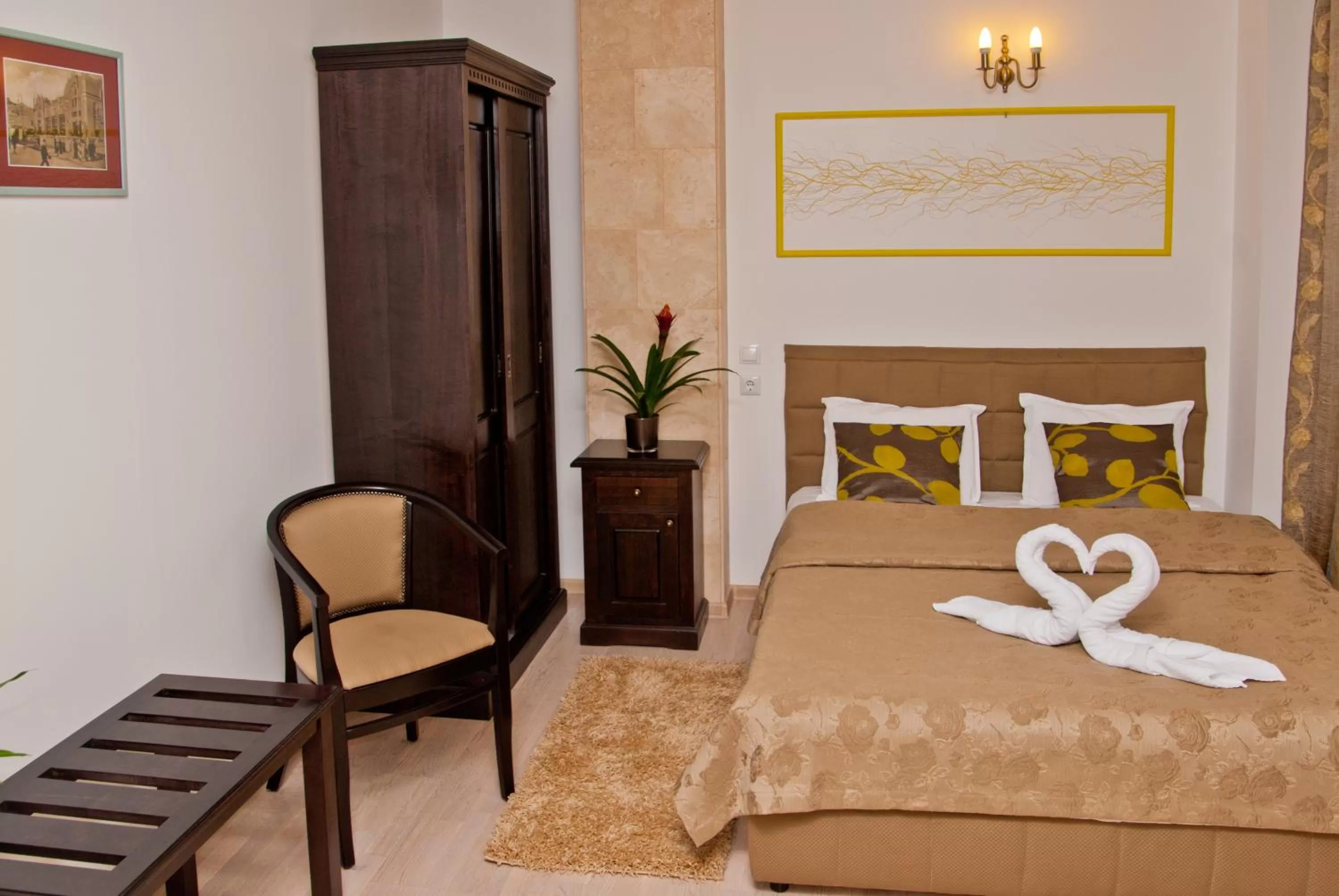 Decorative detail, Bed in Hotel Belleville