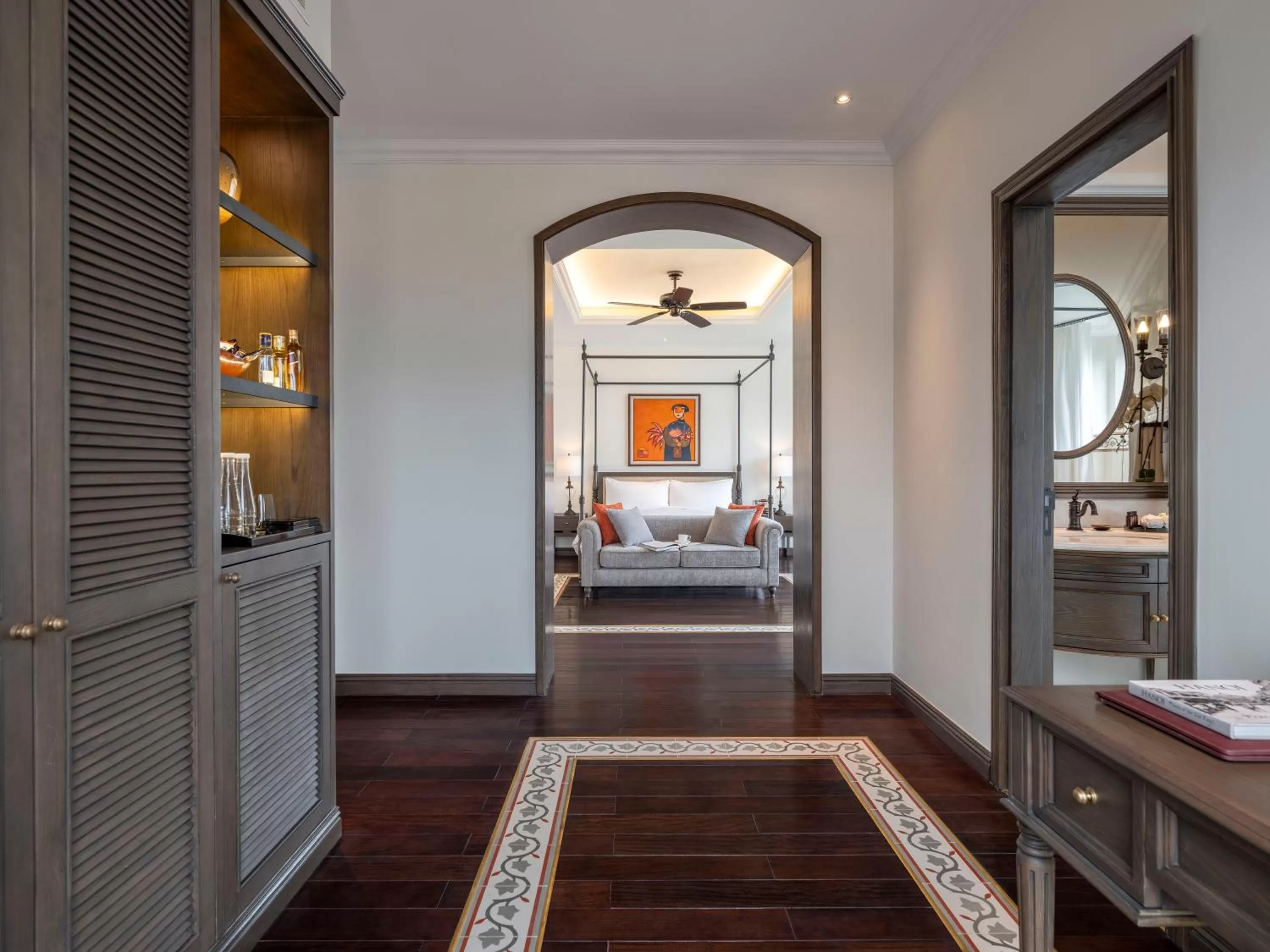 Facade/entrance, Bed in De Syloia Hotel