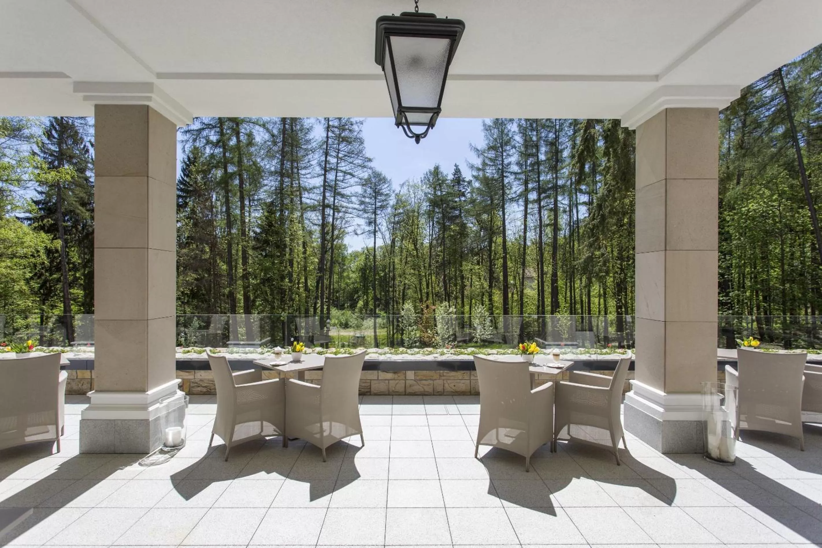 Patio in Hotel SPA Dr Irena Eris Polanica Zdrój