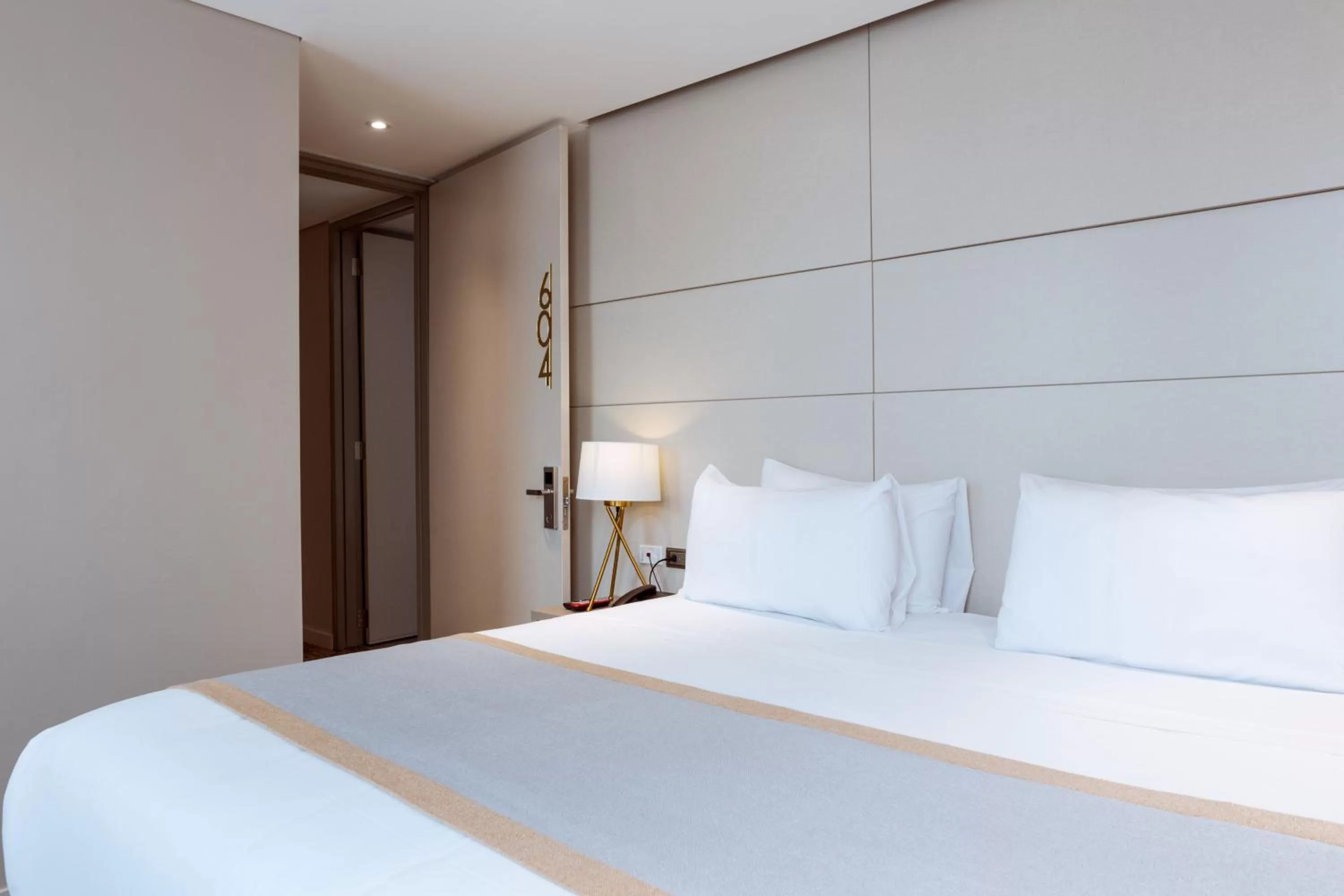 Bedroom, Bed in Hotel City Bog Corferias