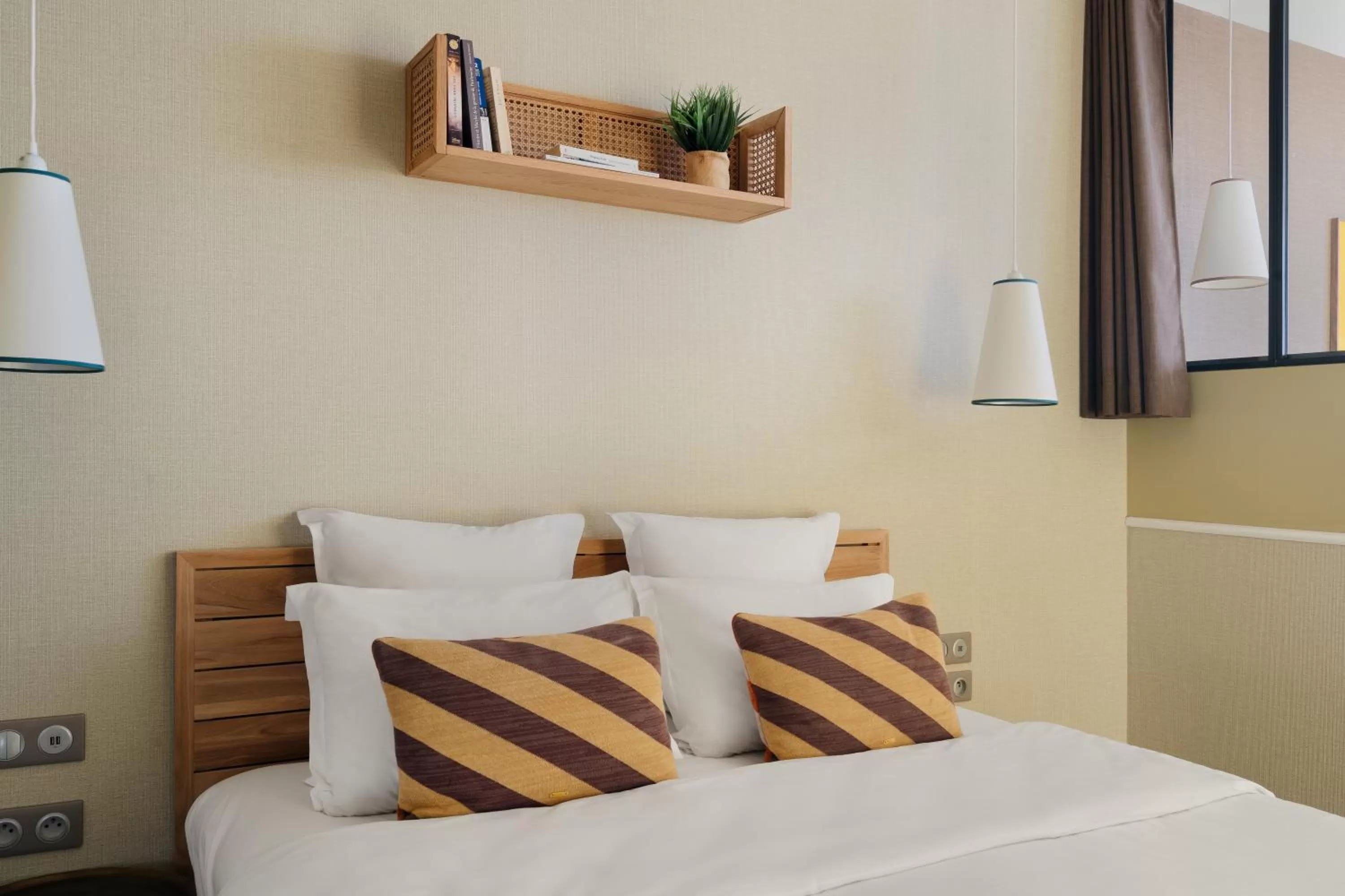 Bed in Edgar Suites Expo Paris Porte de Versailles